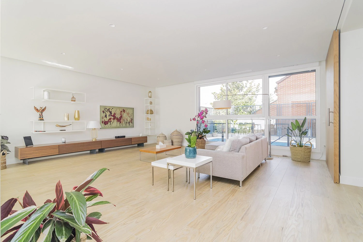 SLON-VB - Exclusivo chalet de nueva construcción con piscina y garaje