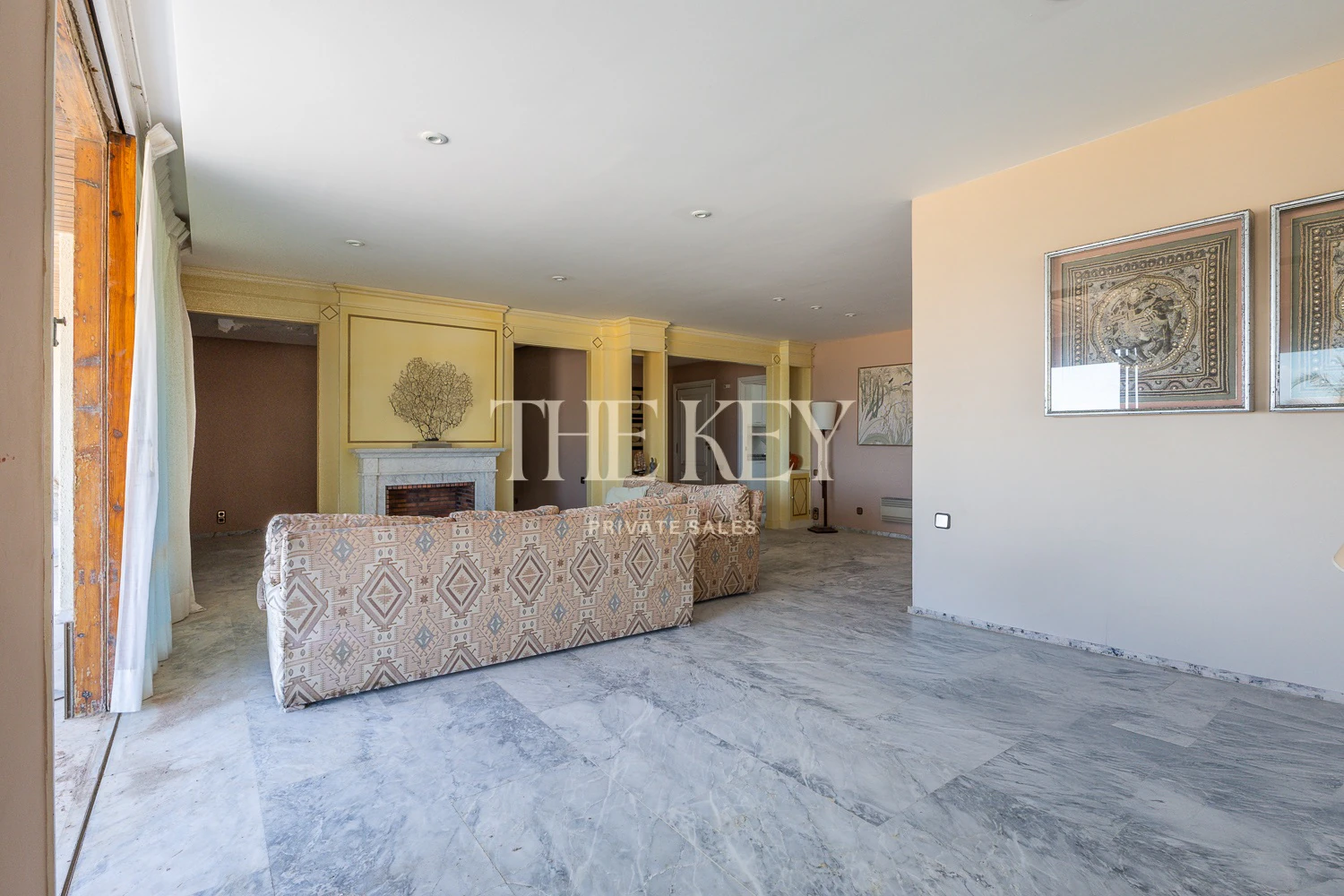 Apartamento Primera Línea Gandia Lujo: 240m² y Vistas al Mar | The Key