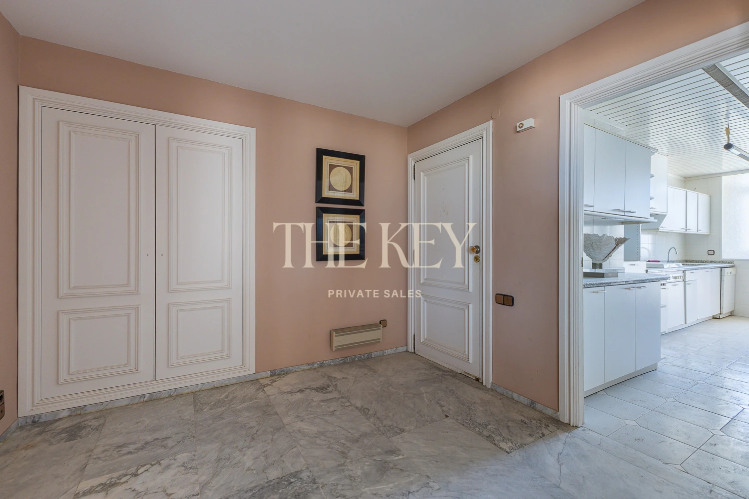 Apartamento Primera Línea Gandia Lujo: 240m² y Vistas al Mar | The Key