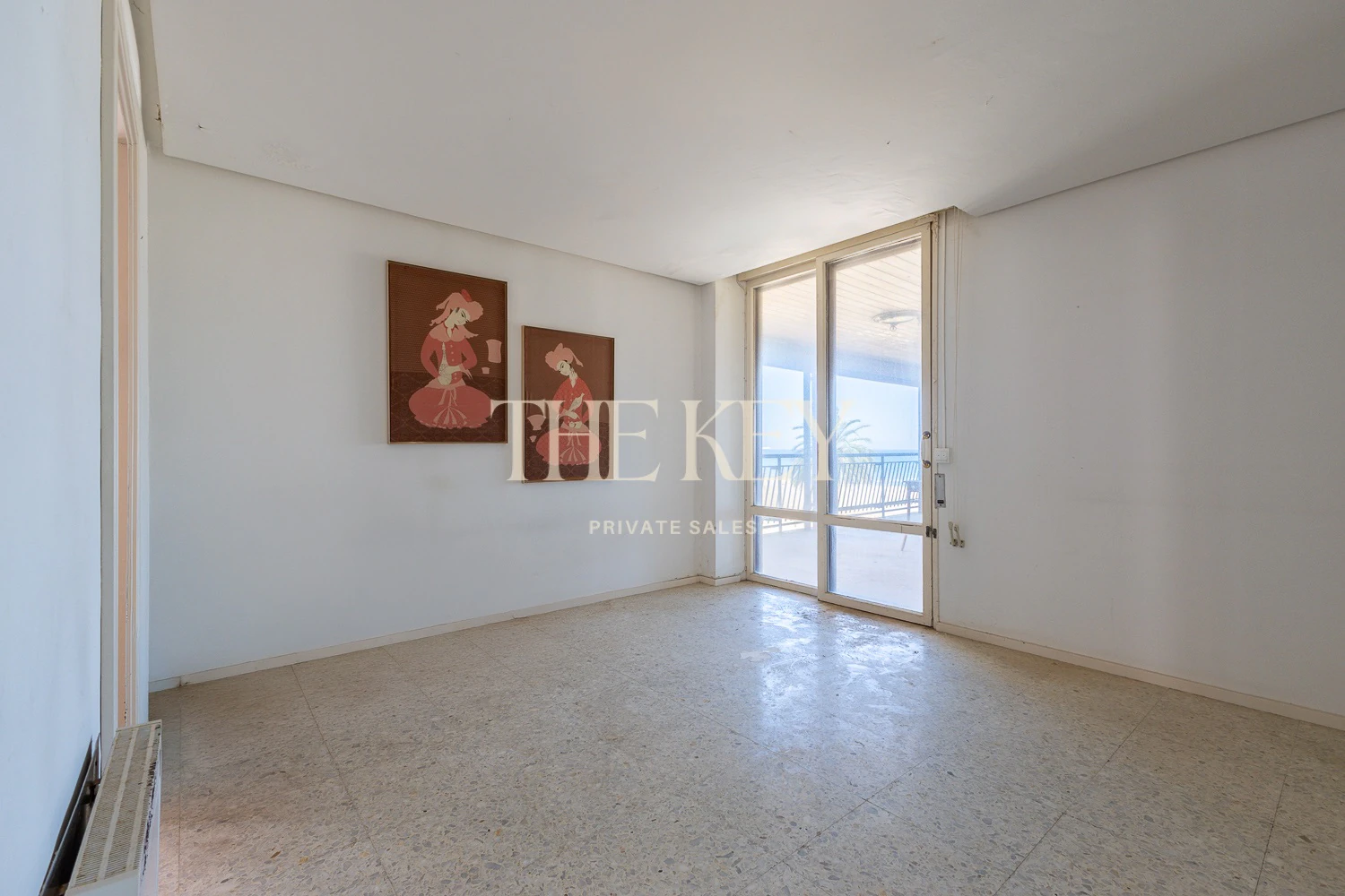 Apartamento Primera Línea Gandia Lujo: 240m² y Vistas al Mar | The Key