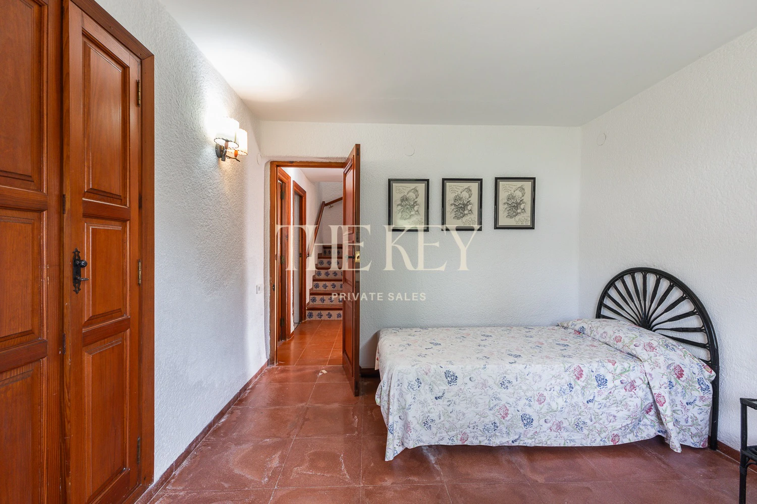Villa de Lujo en Primera Línea en Dénia con salida directa al Mar | The Key