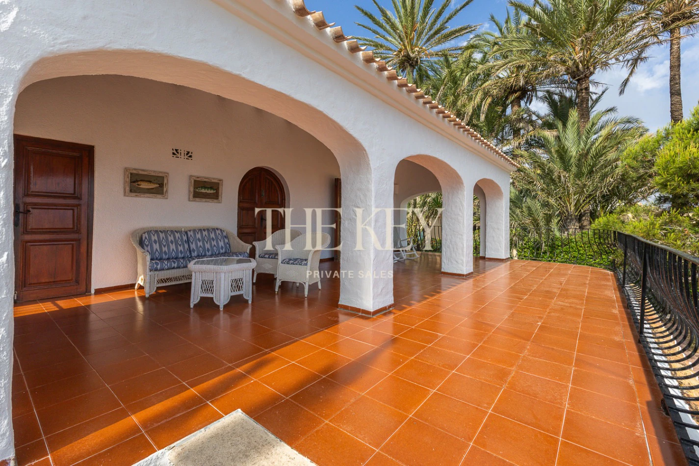 Villa de Lujo en Primera Línea en Dénia con salida directa al Mar | The Key