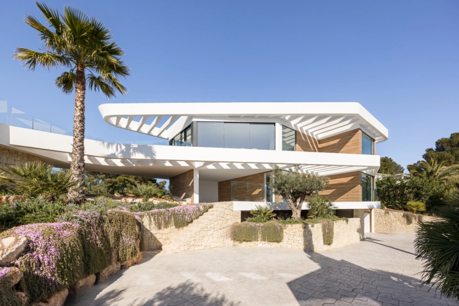 Villa de lujo vanguardista con vistas al mar en Jávea