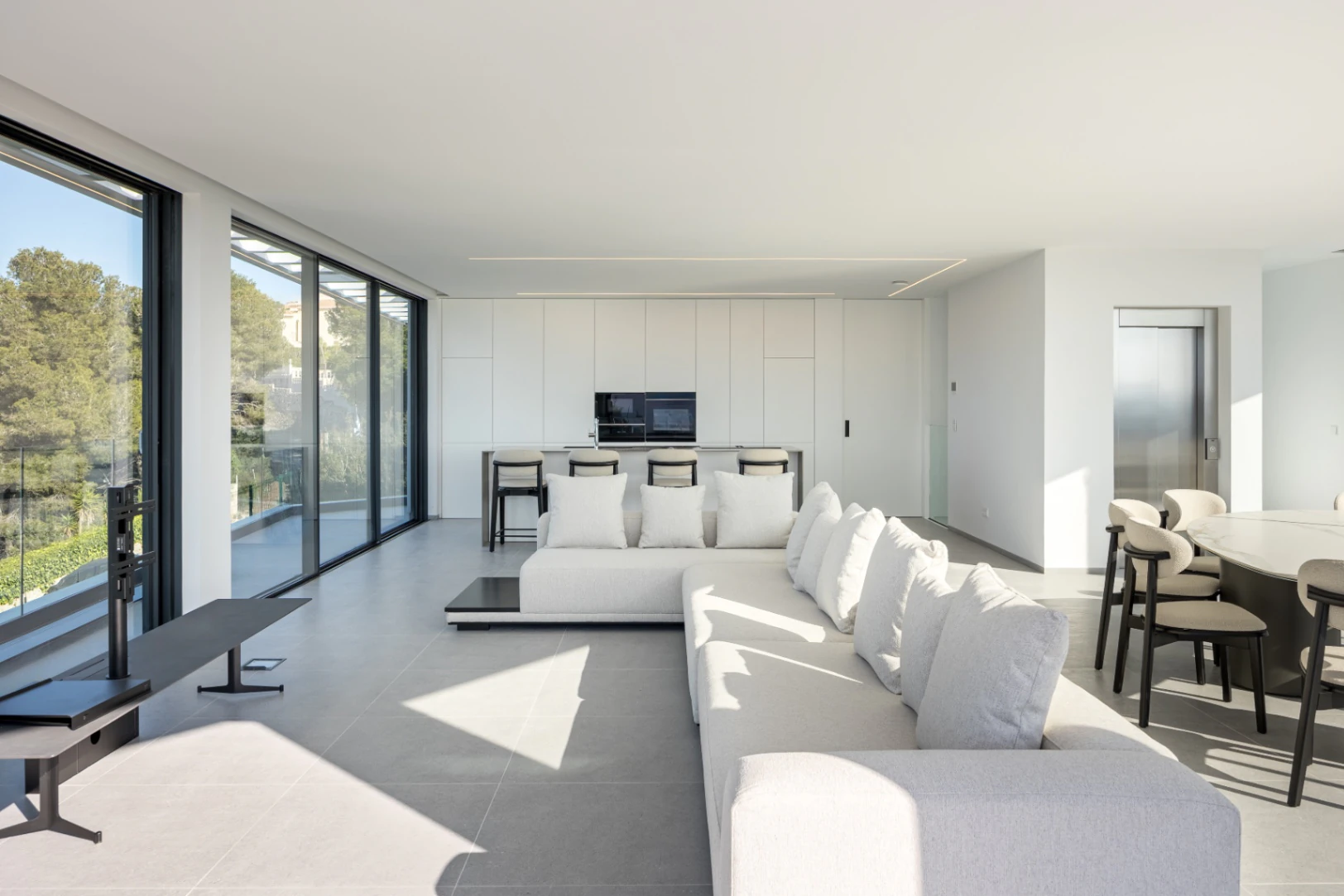 Villa de lujo vanguardista con vistas al mar en Jávea