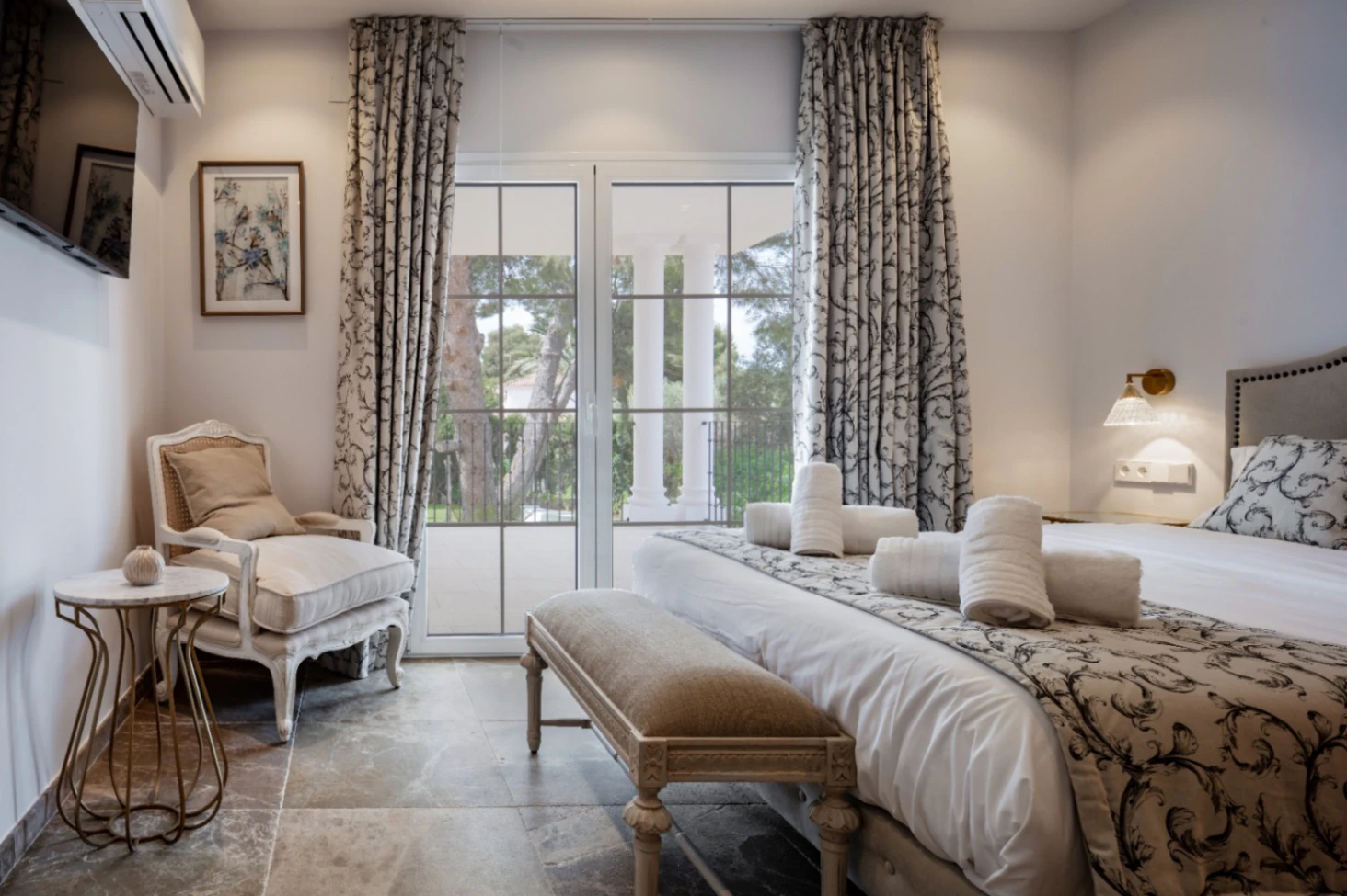 Chalet de lujo en Denia con 10 dormitorios y 10 baños a la venta