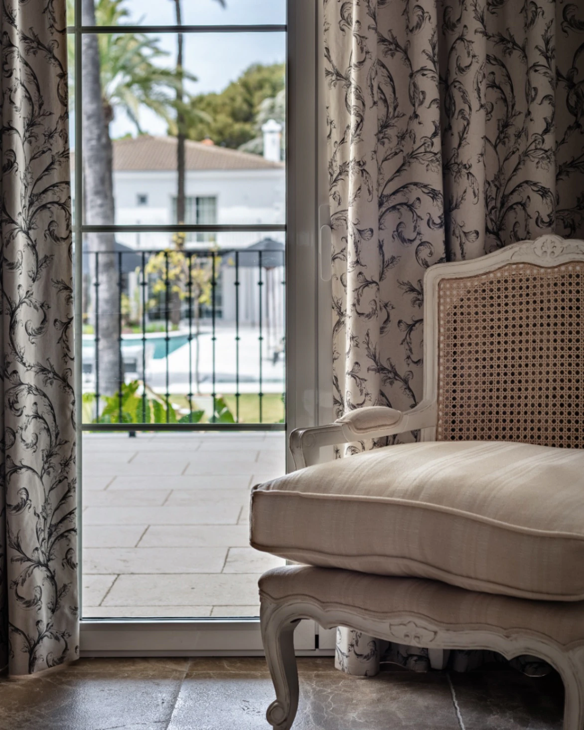 Chalet de lujo en Denia con 10 dormitorios y 10 baños a la venta