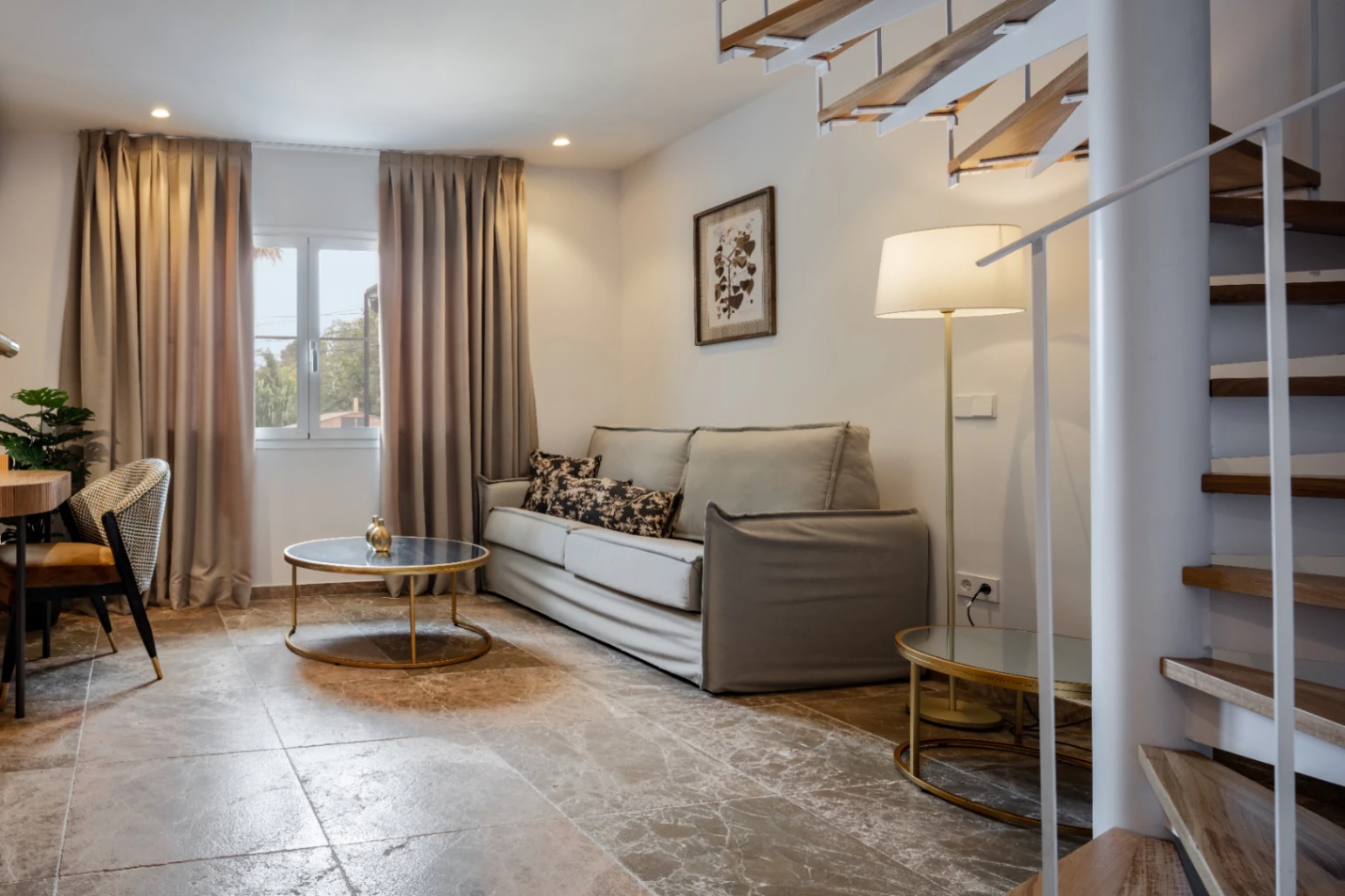 Chalet de lujo en Denia con 10 dormitorios y 10 baños a la venta