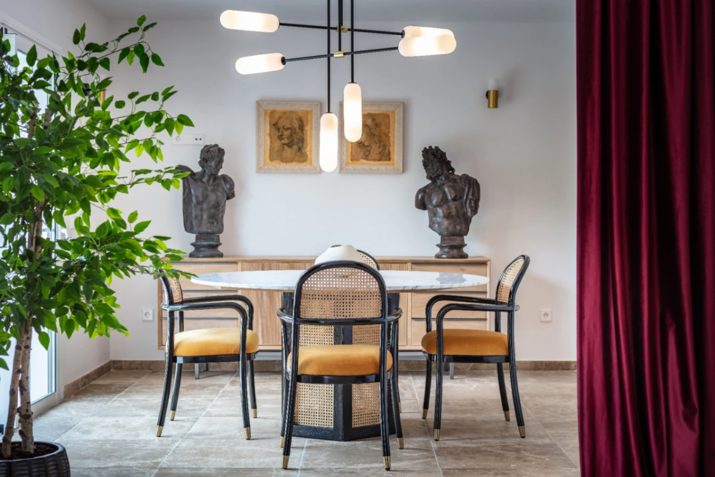 Chalet de lujo en Denia con 10 dormitorios y 10 baños a la venta