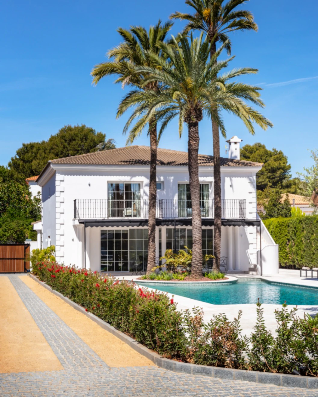 Chalet de lujo en Denia con 10 dormitorios y 10 baños a la venta