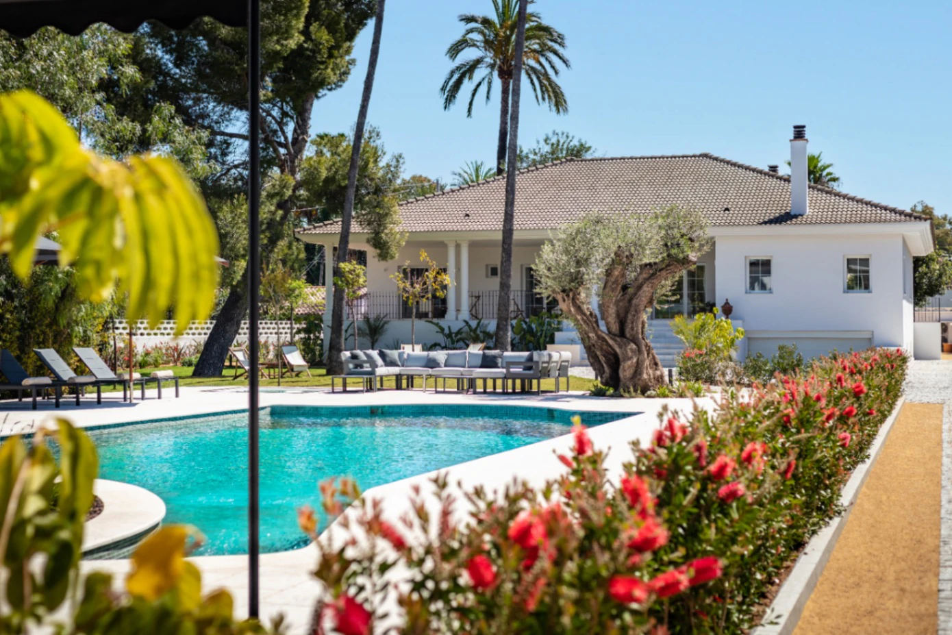 Chalet de lujo en Denia con 10 dormitorios y 10 baños a la venta