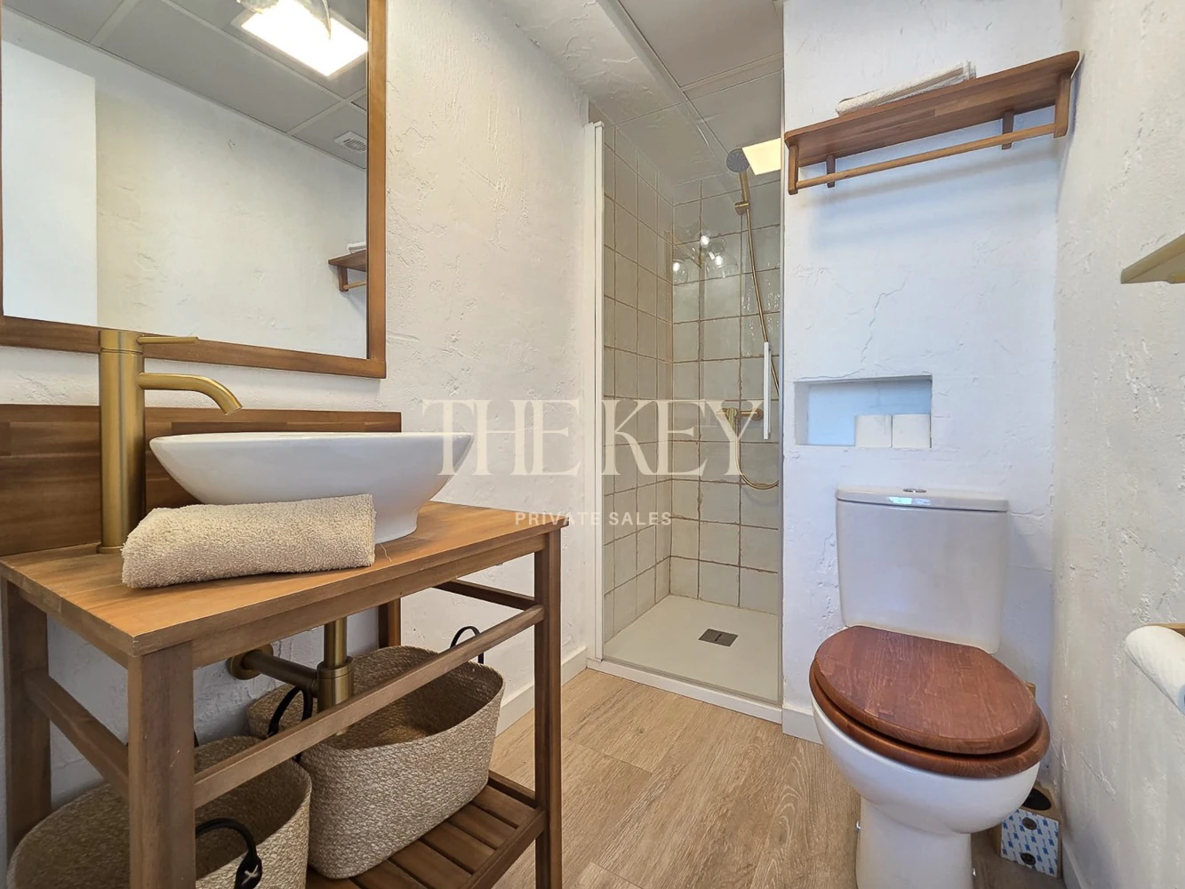Apartamento en primera línea de mar en Tavernes de la Valldigna con gran terraza y vistas exclusivas