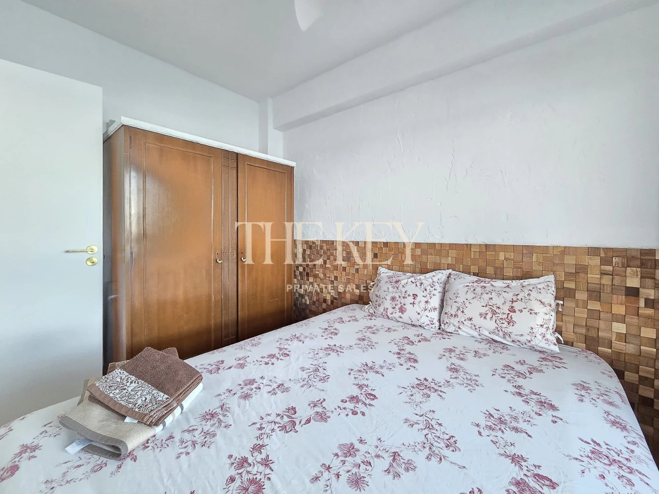 Apartamento en primera línea de mar en Tavernes de la Valldigna con gran terraza y vistas exclusivas