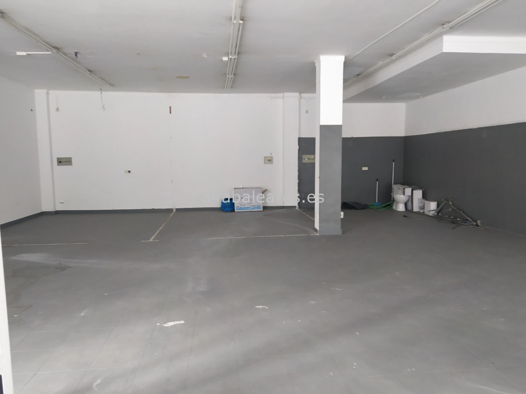 Local comercial en alquiler a largo plazo en Puerto de Alcudia
