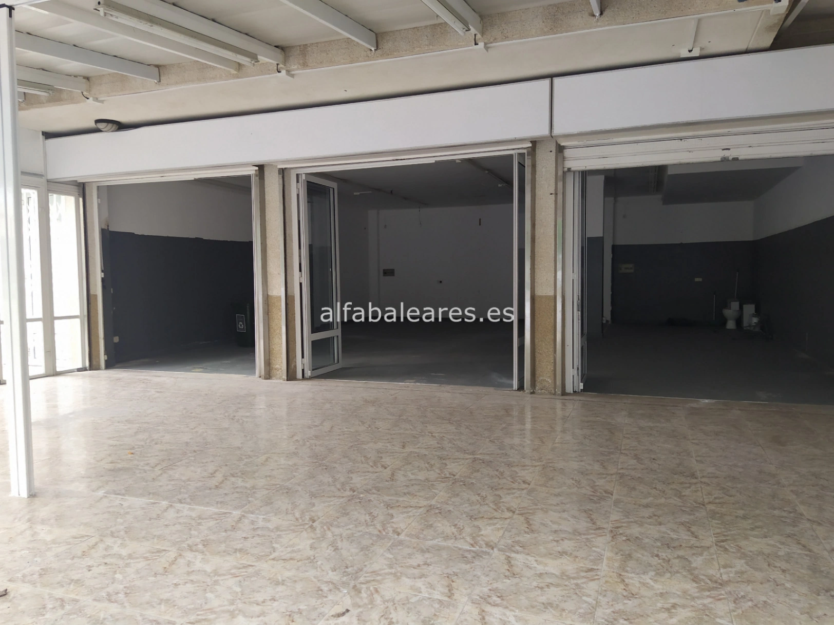 Local comercial en alquiler a largo plazo en Puerto de Alcudia