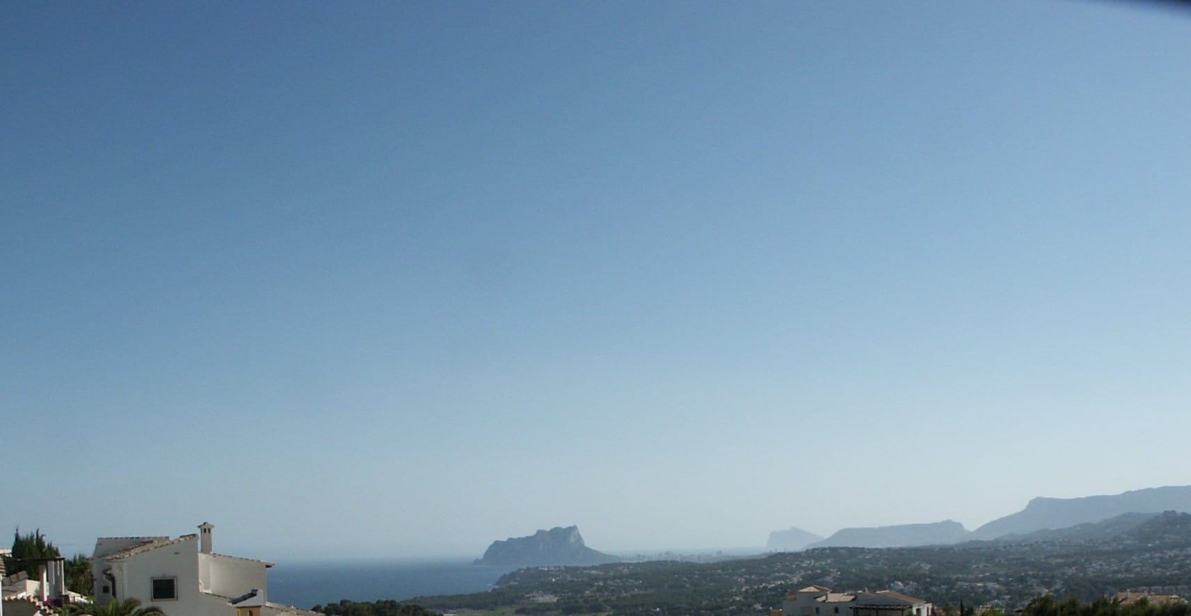 Parcela de 1.610 m² con vistas al mar en Benitachell – sin obligación de construir!