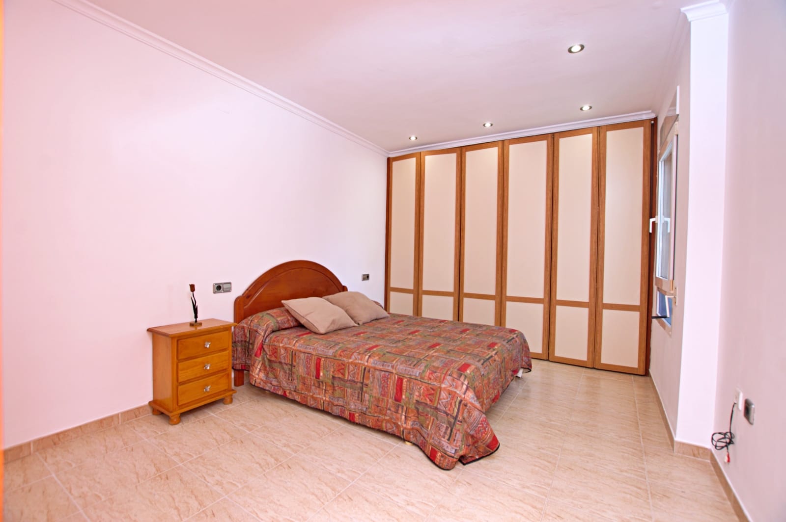 Villa espaciosa a 700M de la playa