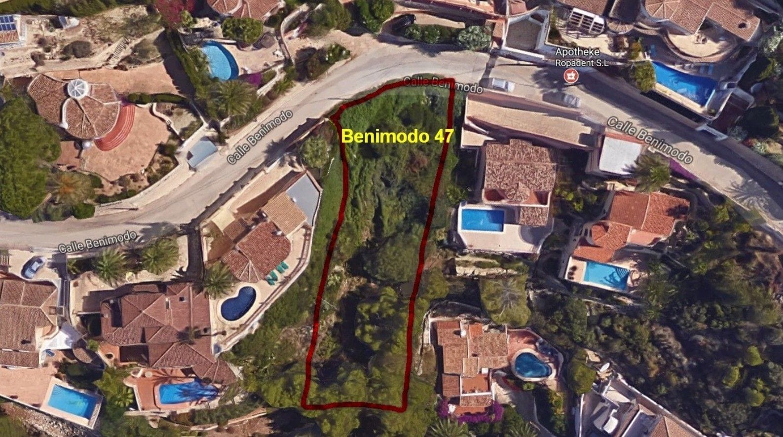 Parcela sin obligación de construir en venta en Moraira – Costa Blanca