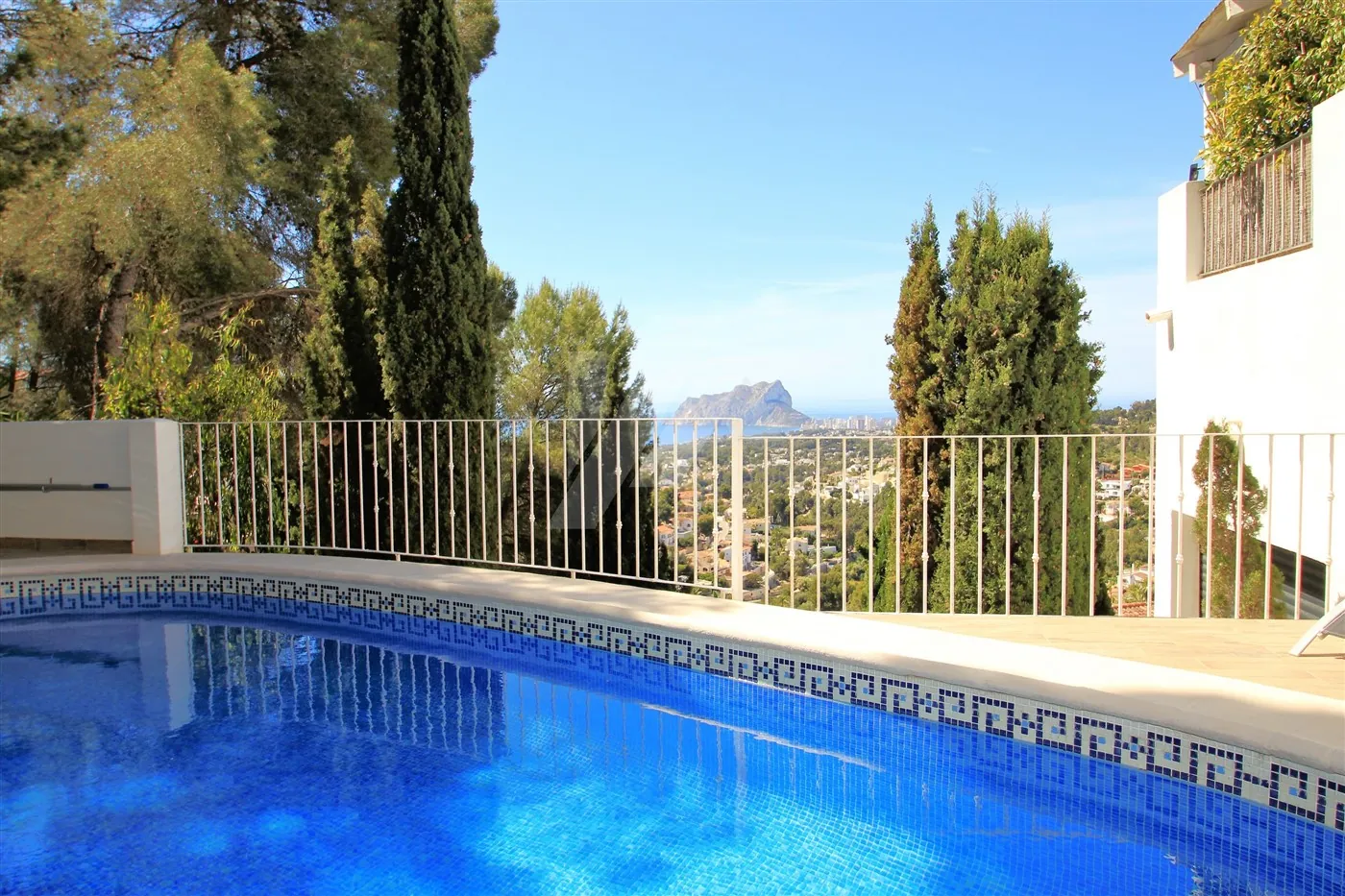 Villa con vistas al mar en venta en Benissa, Costa Blanca.
