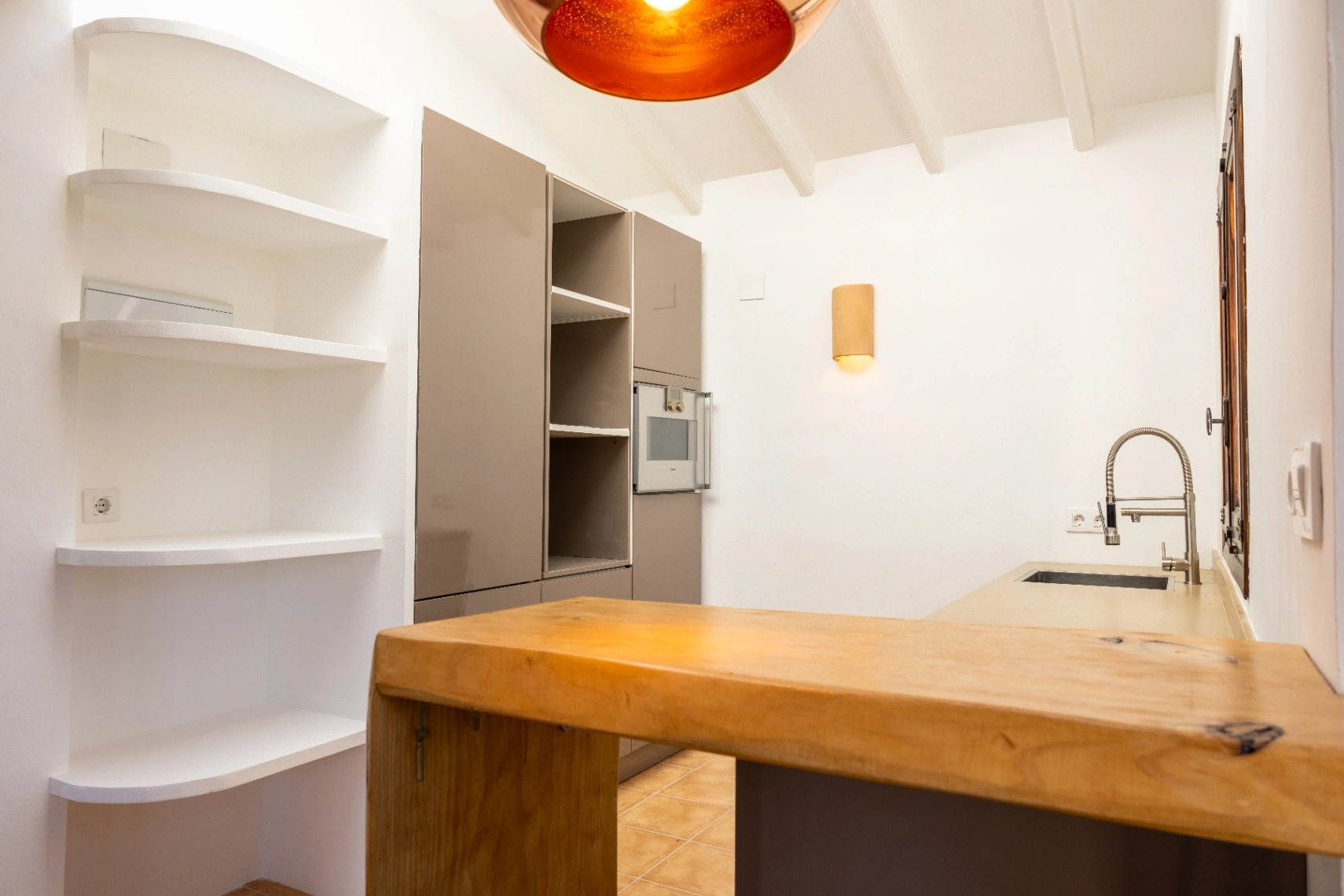 Encantadora villa de estilo ibicenco en Toscal, Jávea