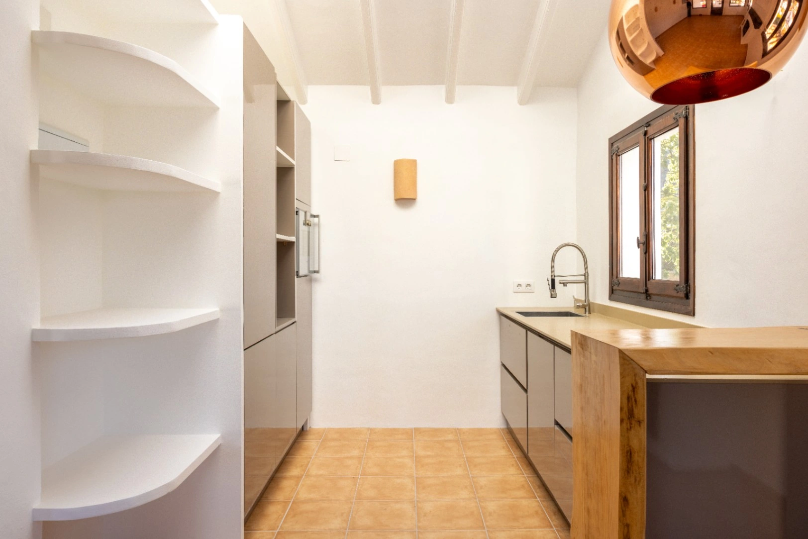 Encantadora villa de estilo ibicenco en Toscal, Jávea