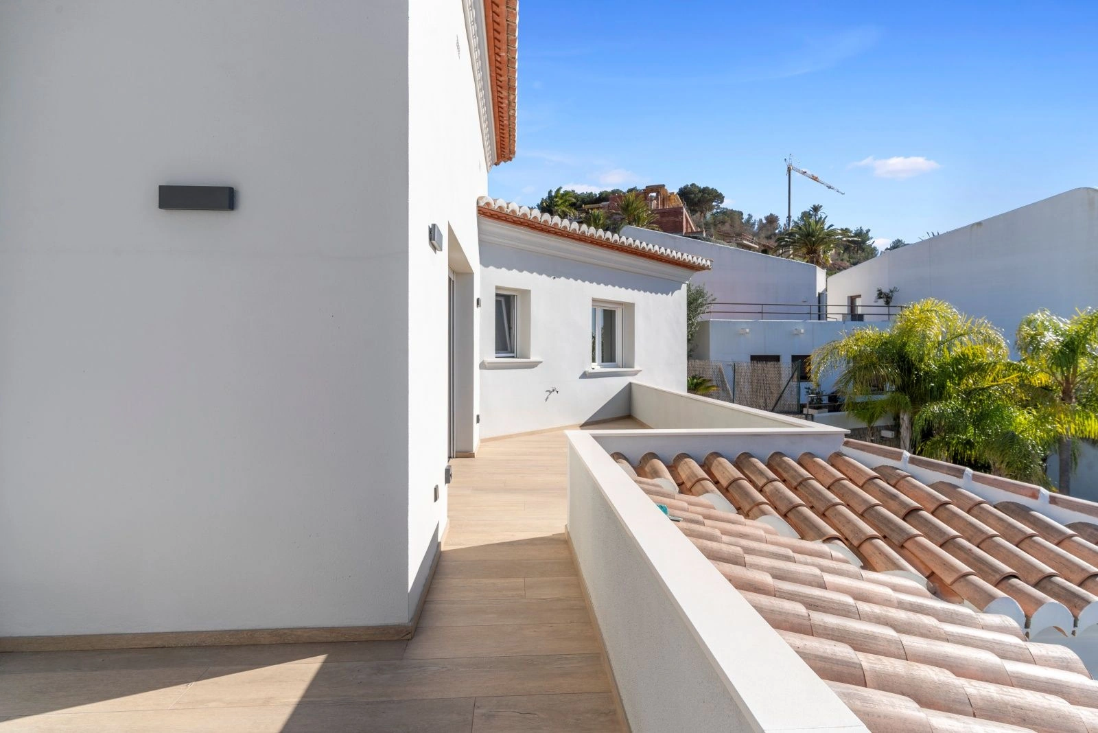Villa completamente reformada con vistas al mar en Moraira