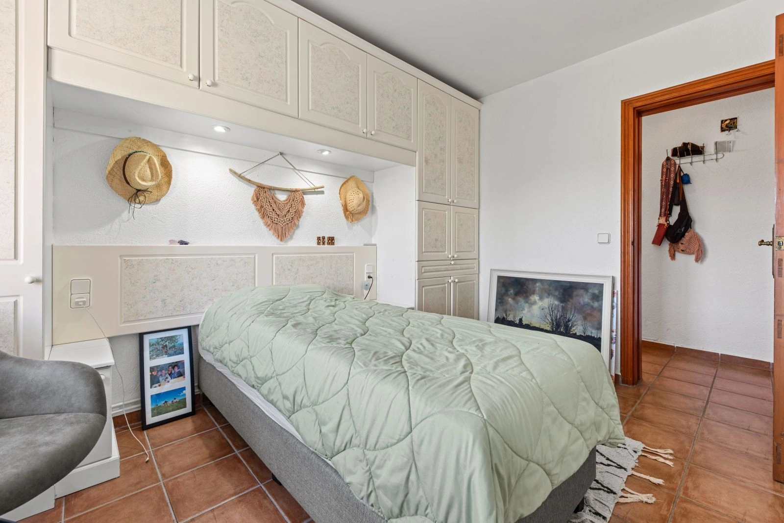 Villa mediterránea con carácter, apartamentos de invitados y estupendas vistas