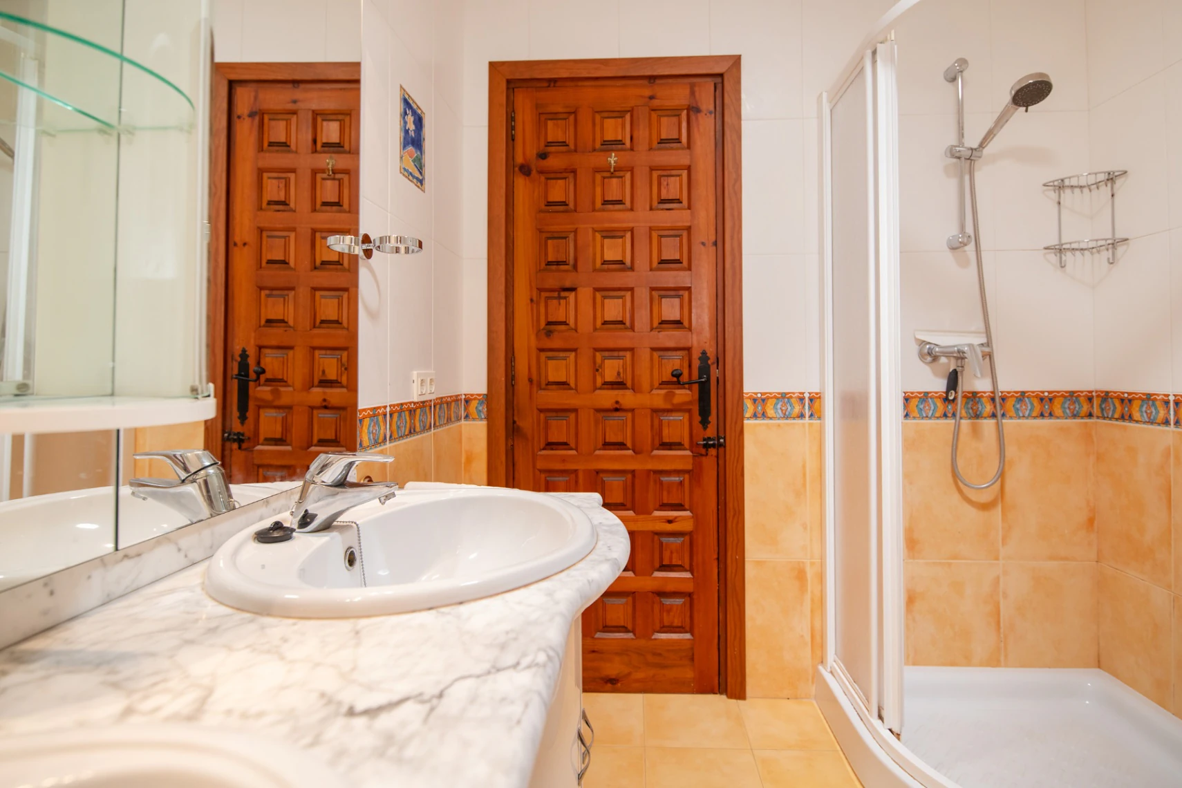 Villa Chalet Independiente en venta con 3 habitaciones en Benissa