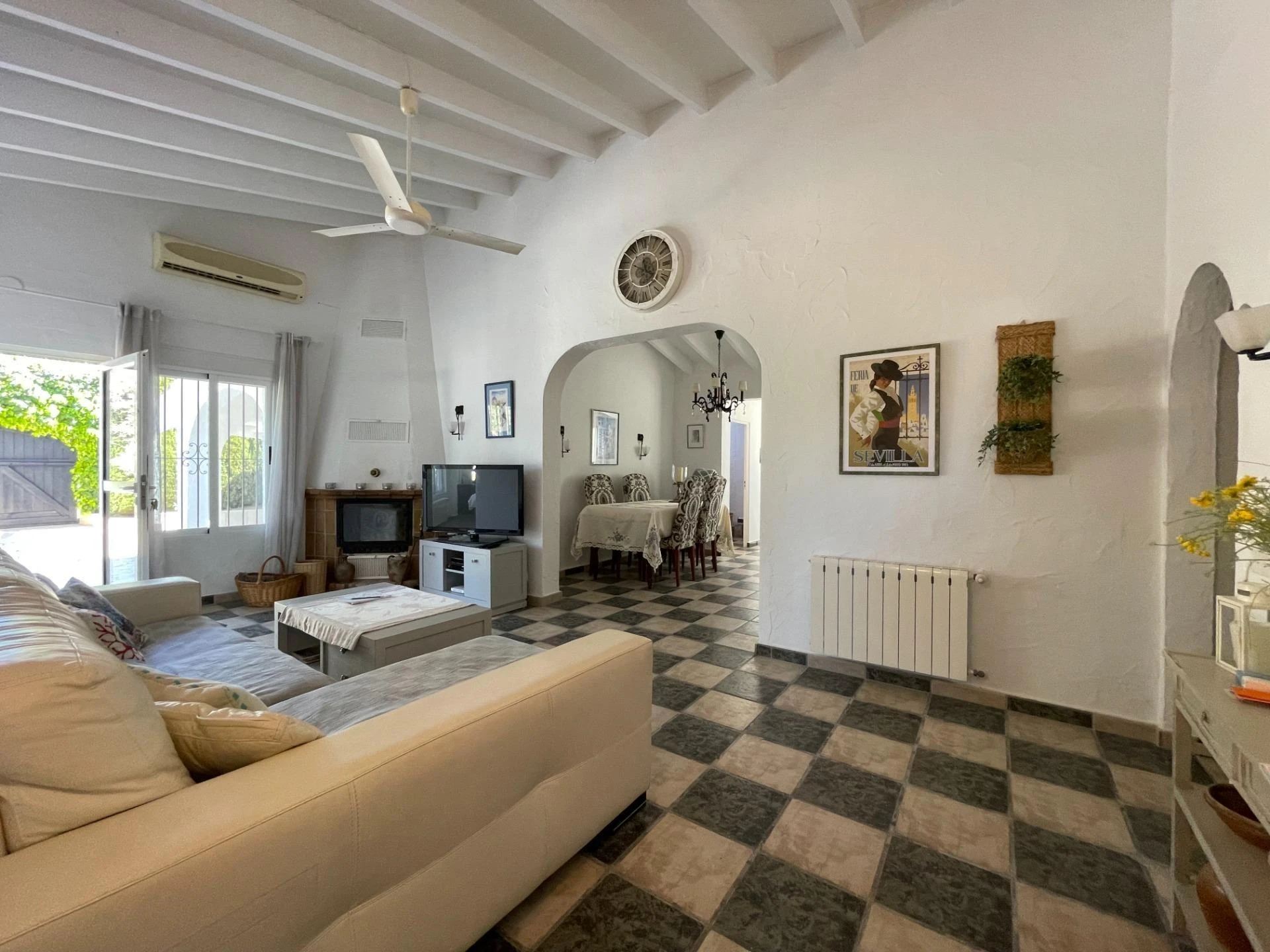 Venta. Chalet/Villa en Moraira