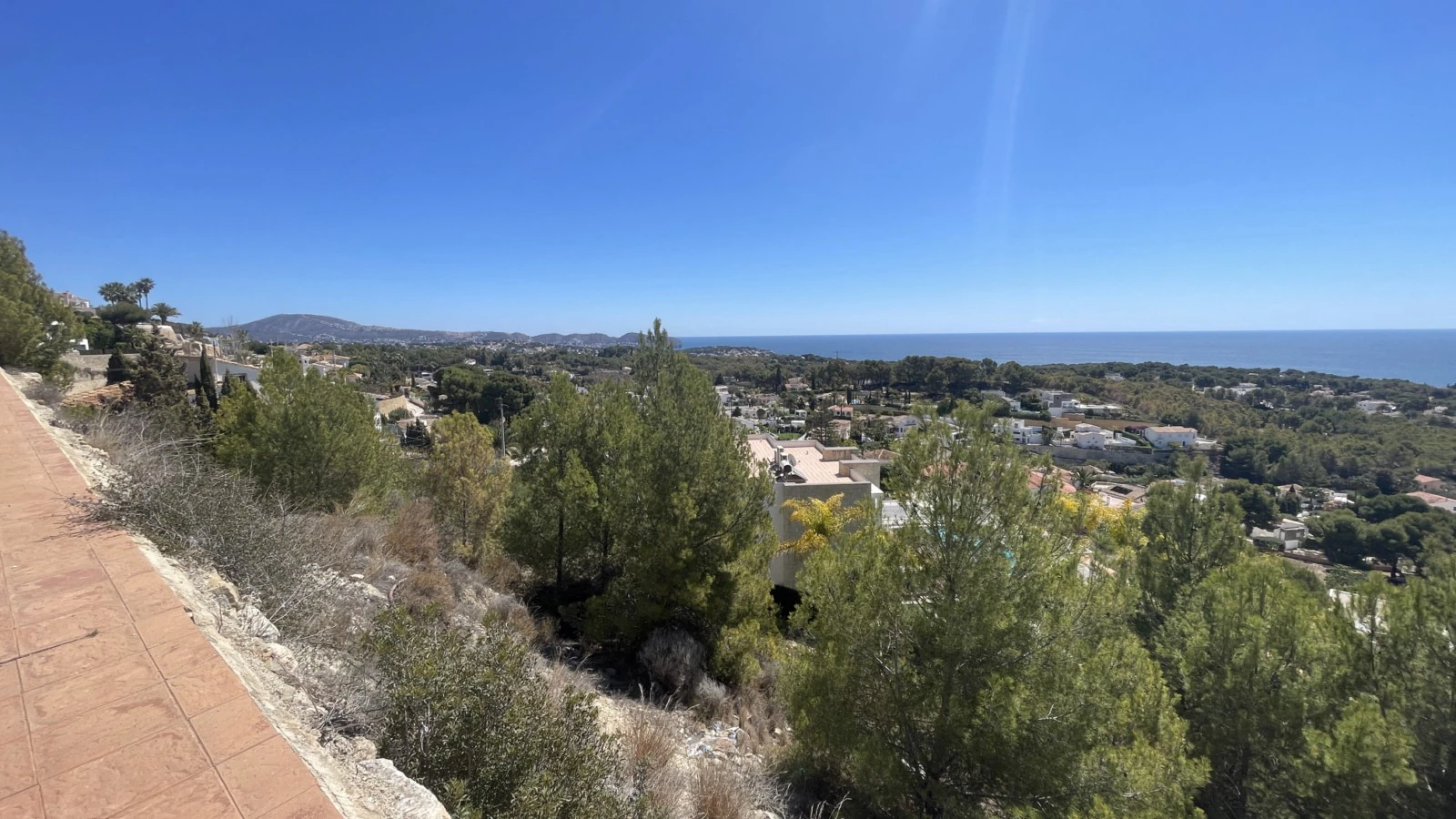 Parcela en venta en Benissa, La Fustera con piscina privada.