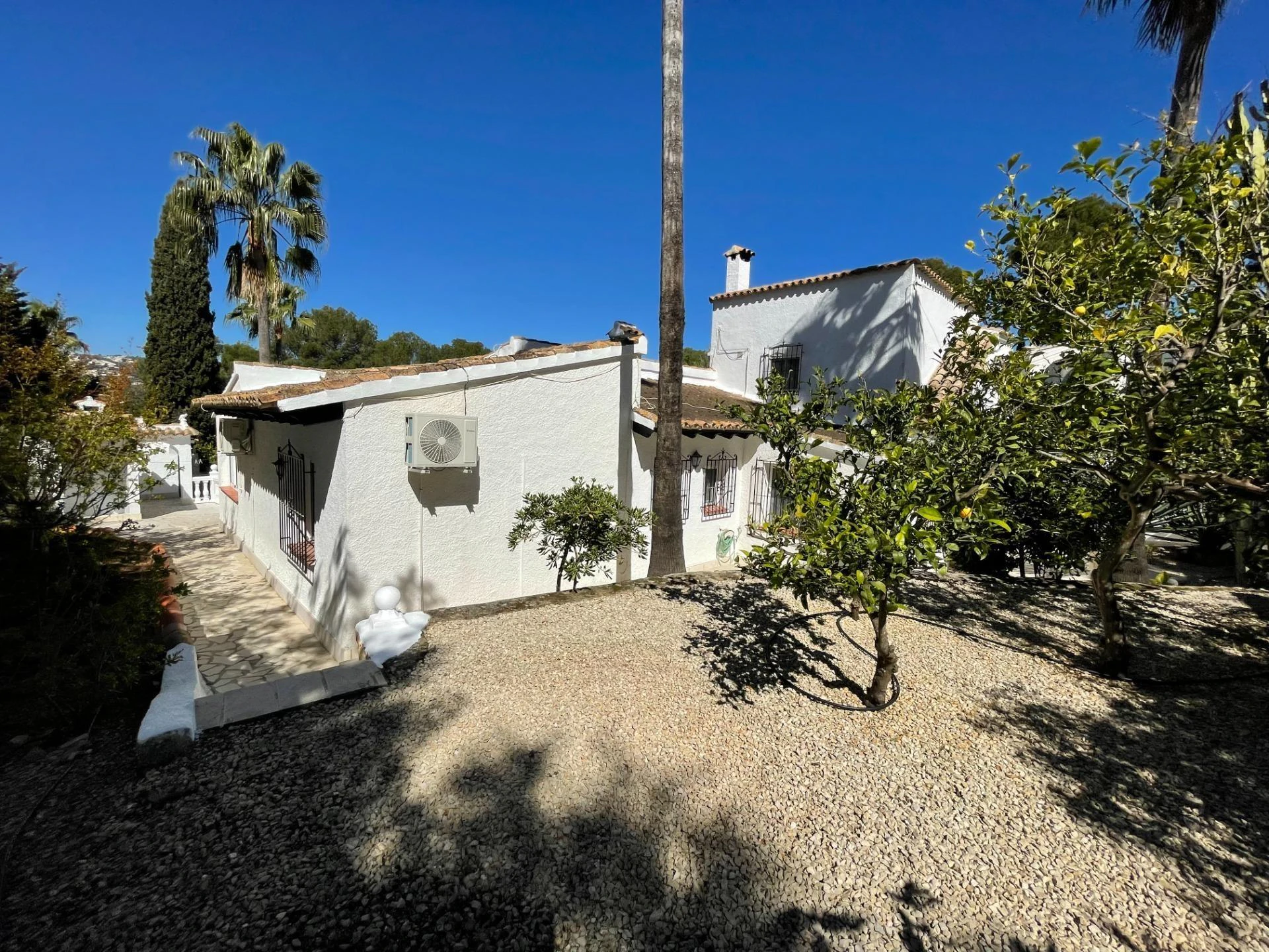 Venta. Chalet/Villa en Moraira