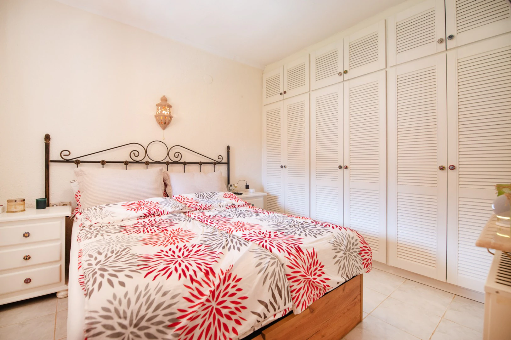 Villa Chalet Independiente en venta con 3 habitaciones en Benissa