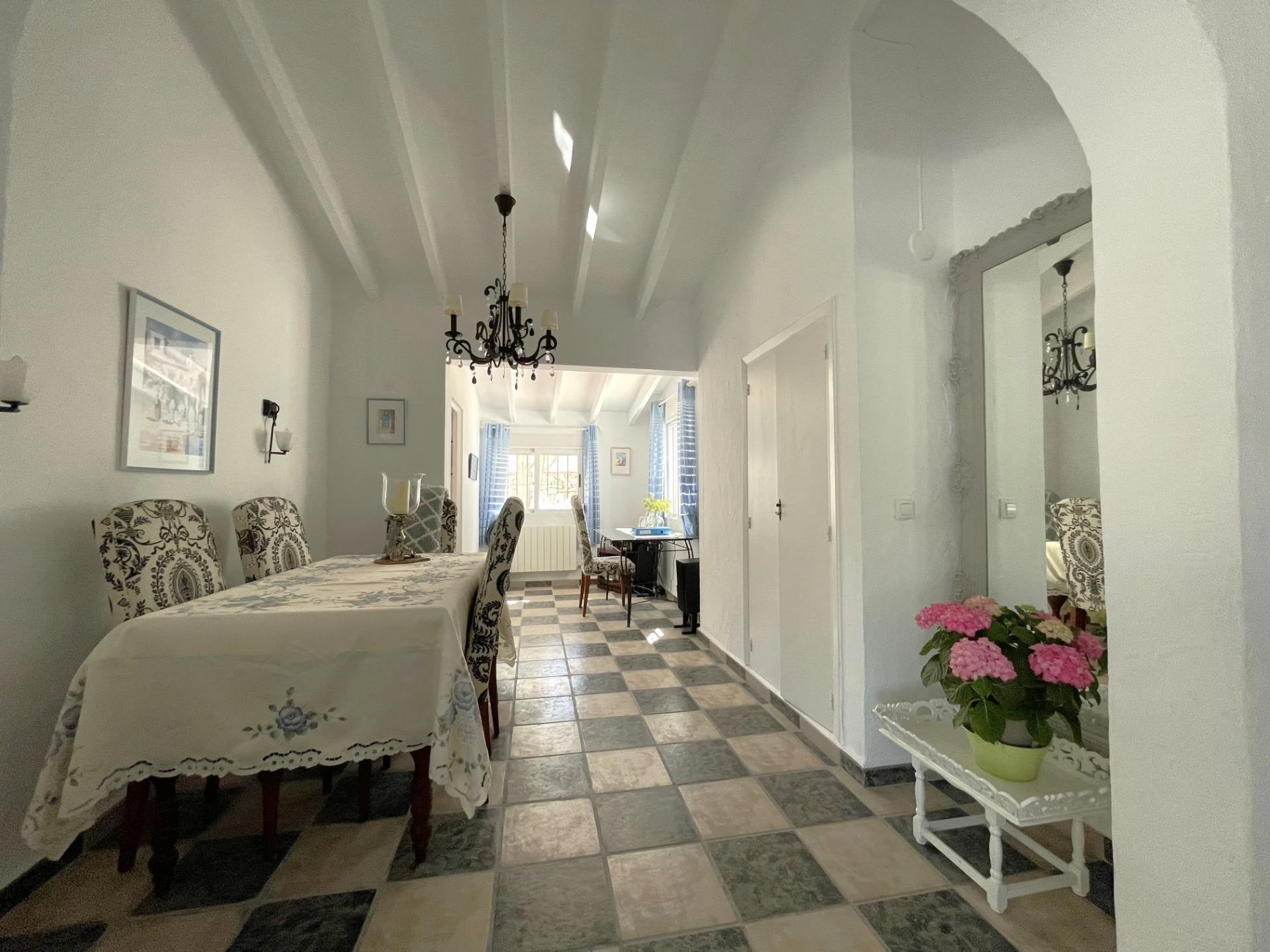 Venta. Chalet/Villa en Moraira