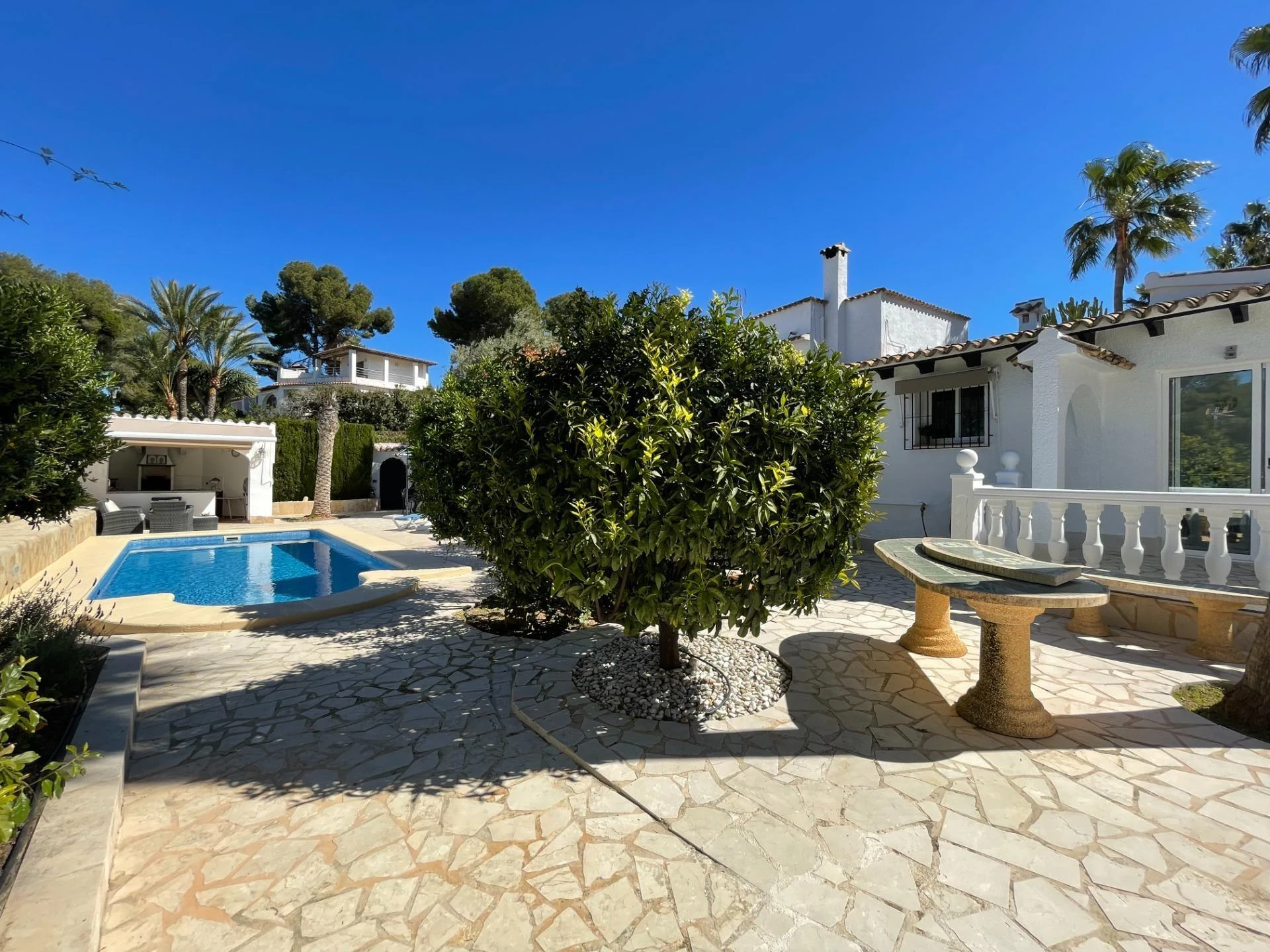 Venta. Chalet/Villa en Moraira