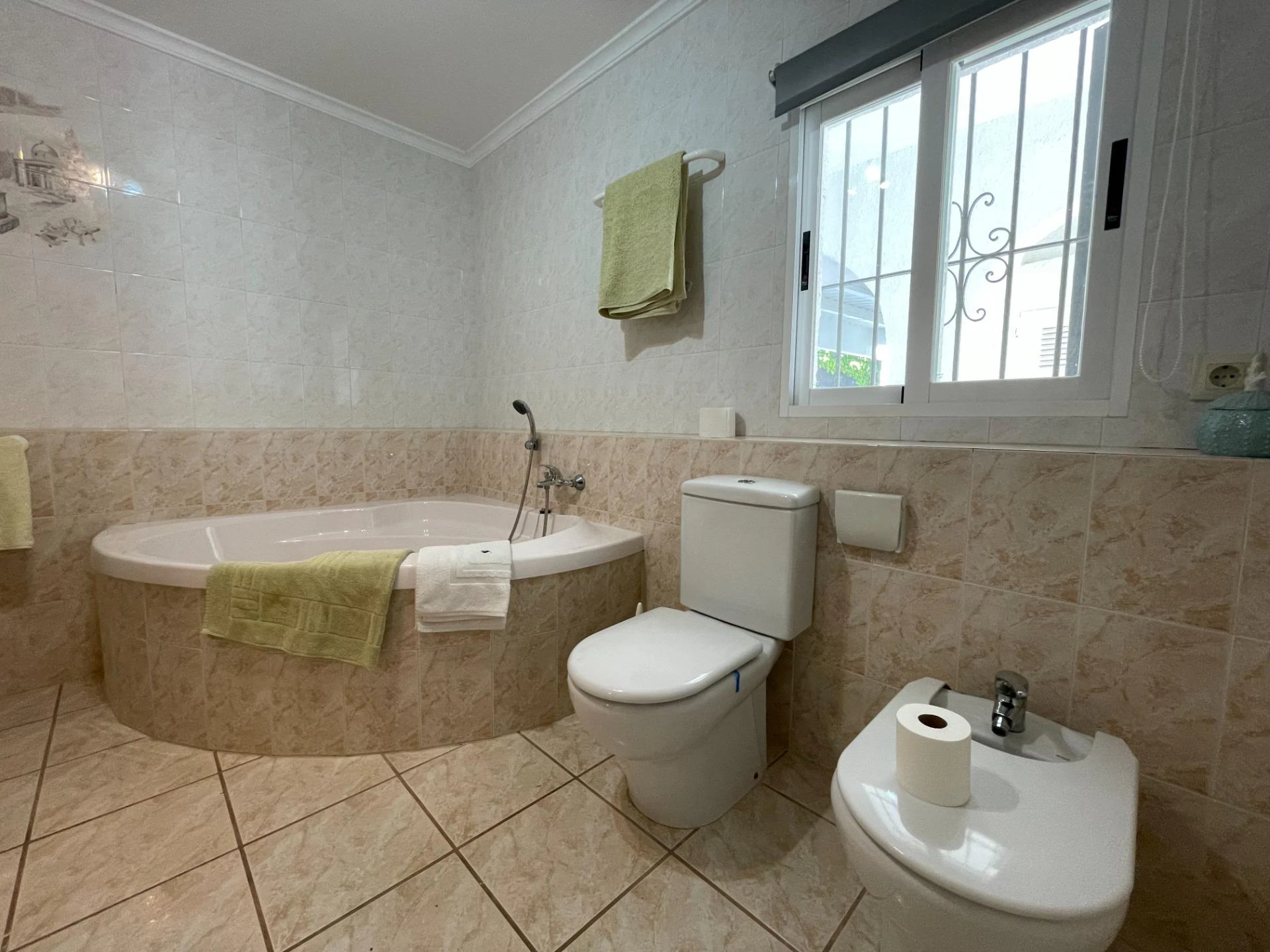 Venta. Chalet/Villa en Moraira