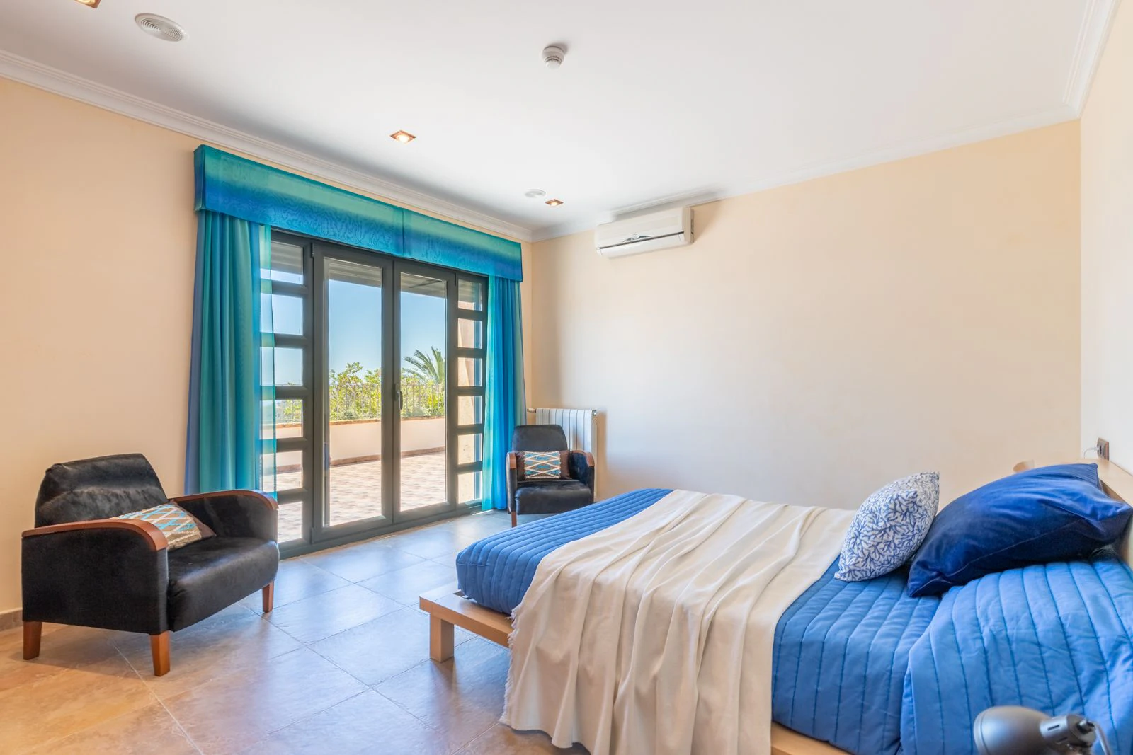 Espectacular finca de lujo con vistas panorámicas al mar en venta en Benimarco, Benissa - Costa Blanca