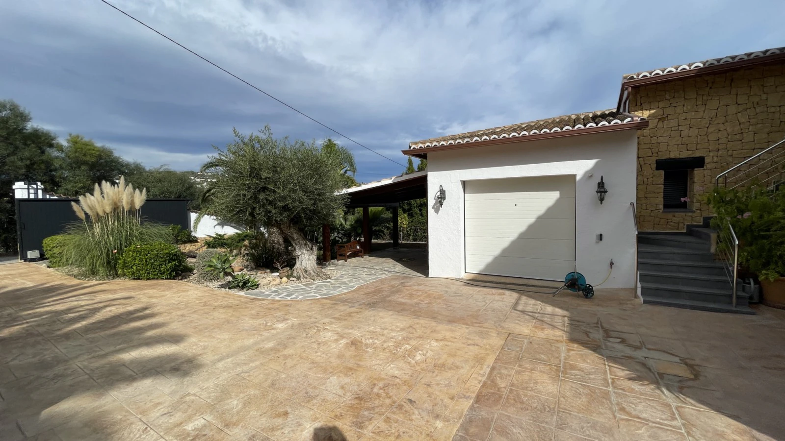 Villa de Lujo en Les BASSETES