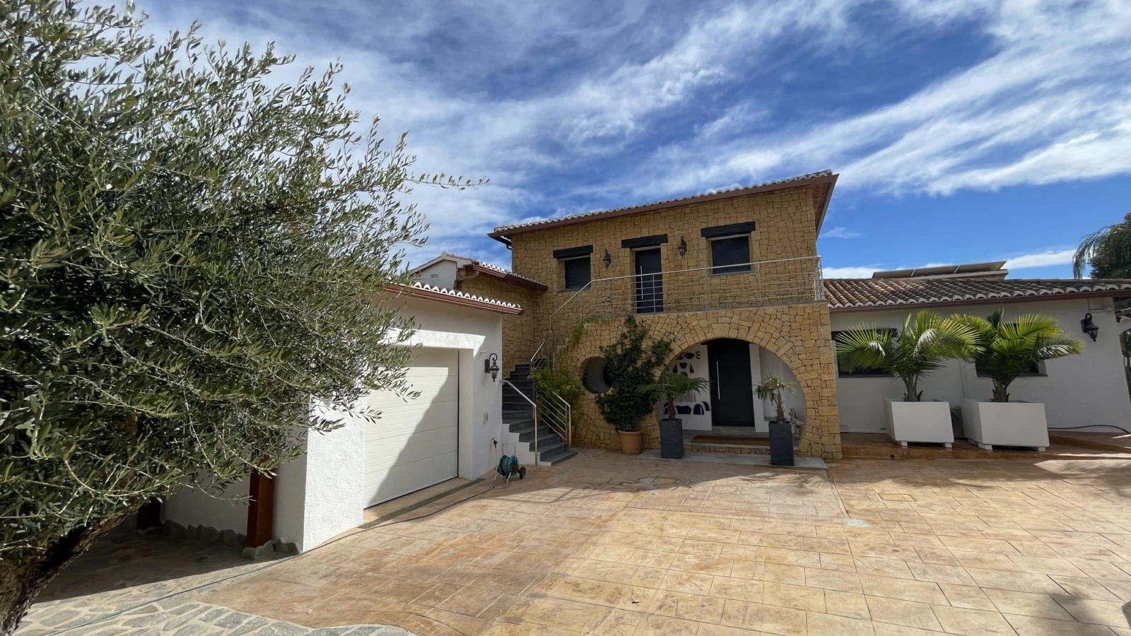 Villa de Lujo en Les BASSETES
