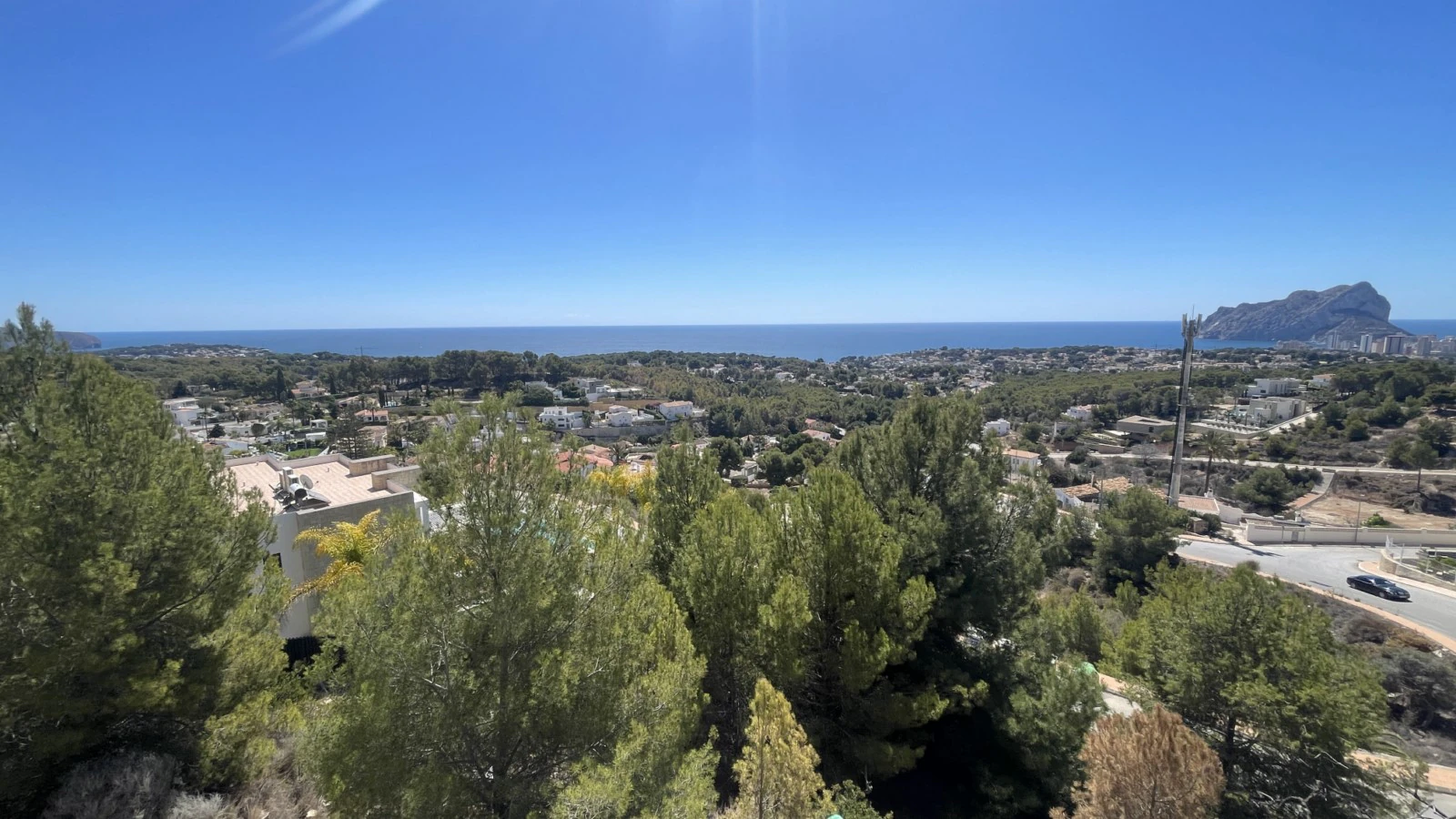 Parcela en venta en Benissa, La Fustera con piscina privada.