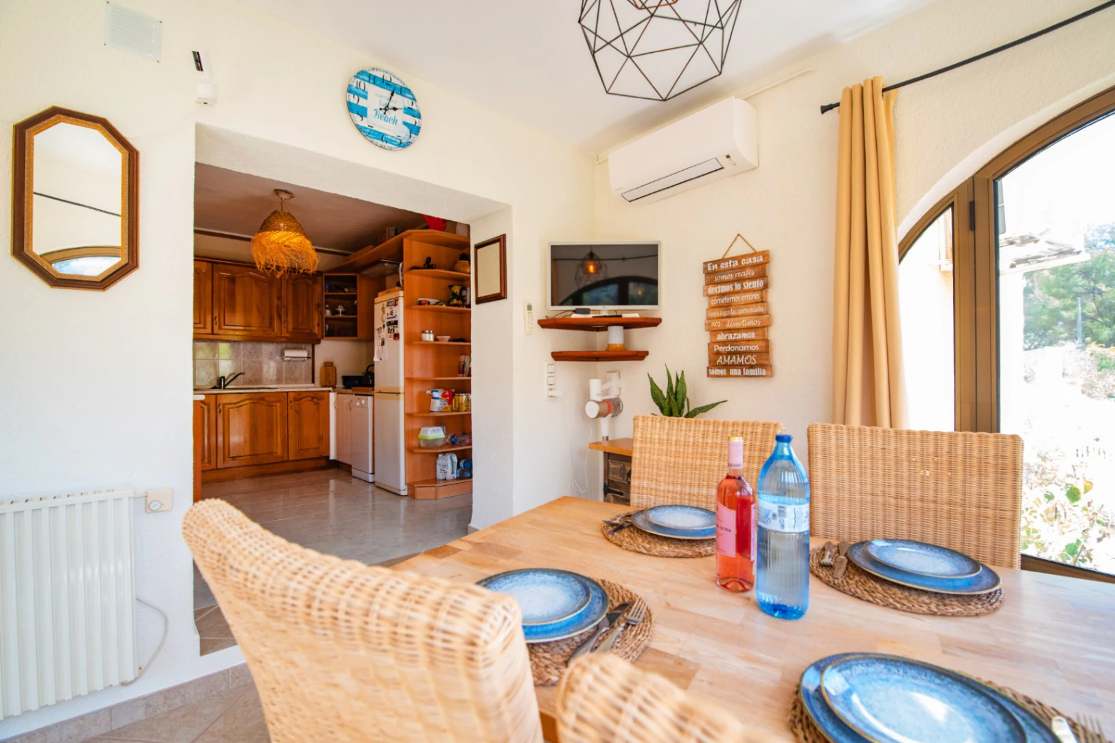 Villa Chalet Independiente en venta con 3 habitaciones en Benissa