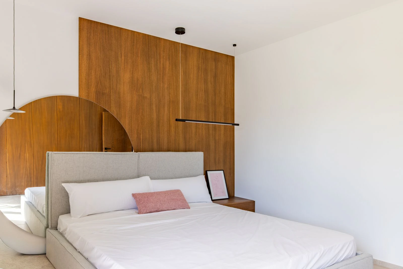 Villa mediterránea con acabados de lujo de alta gama y vistas al mar a 5 minutos de Moraira