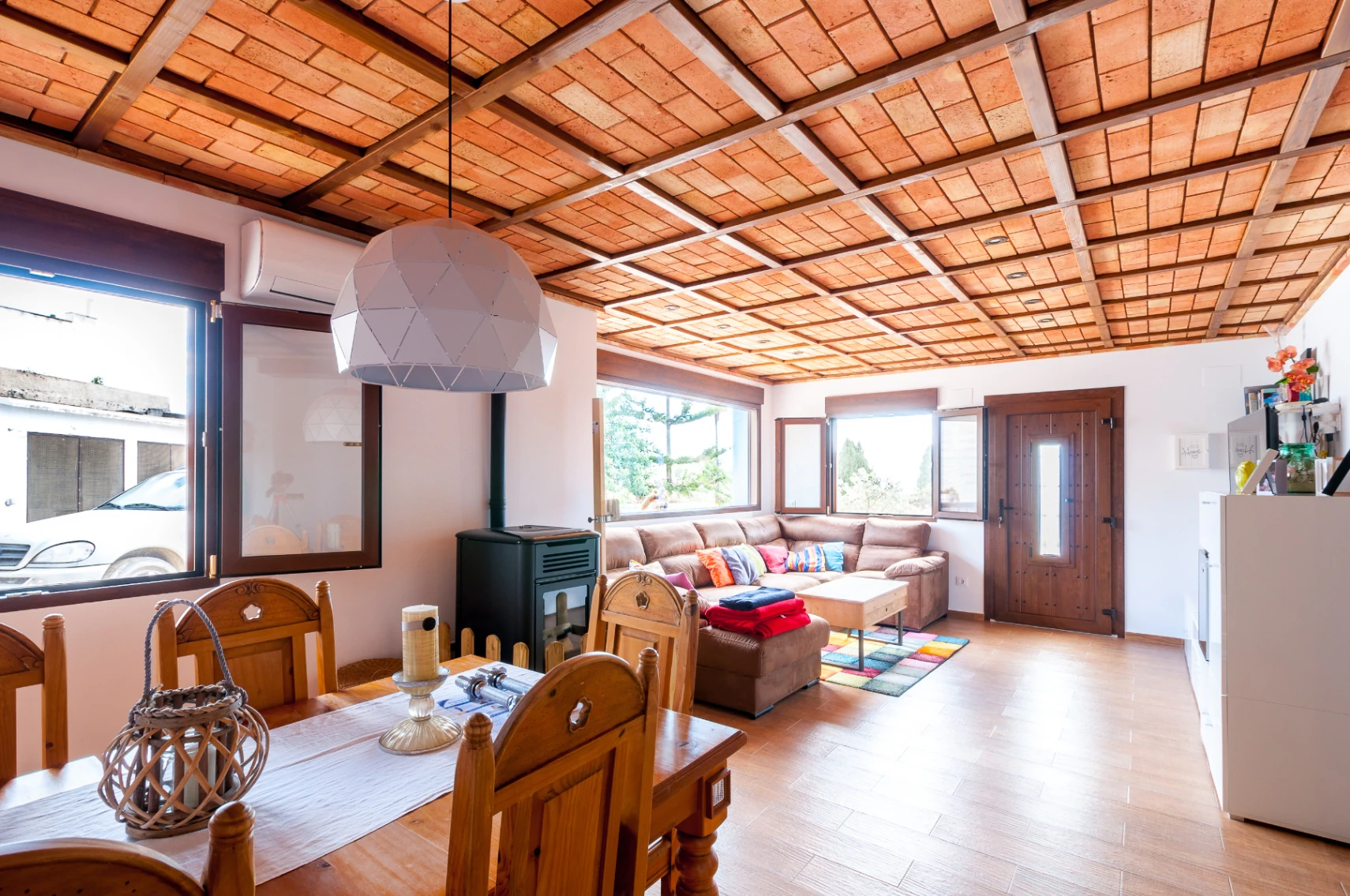 Finca en Benissa en Venta en Amplia Parcela con Piscina y Casa de Huéspedes