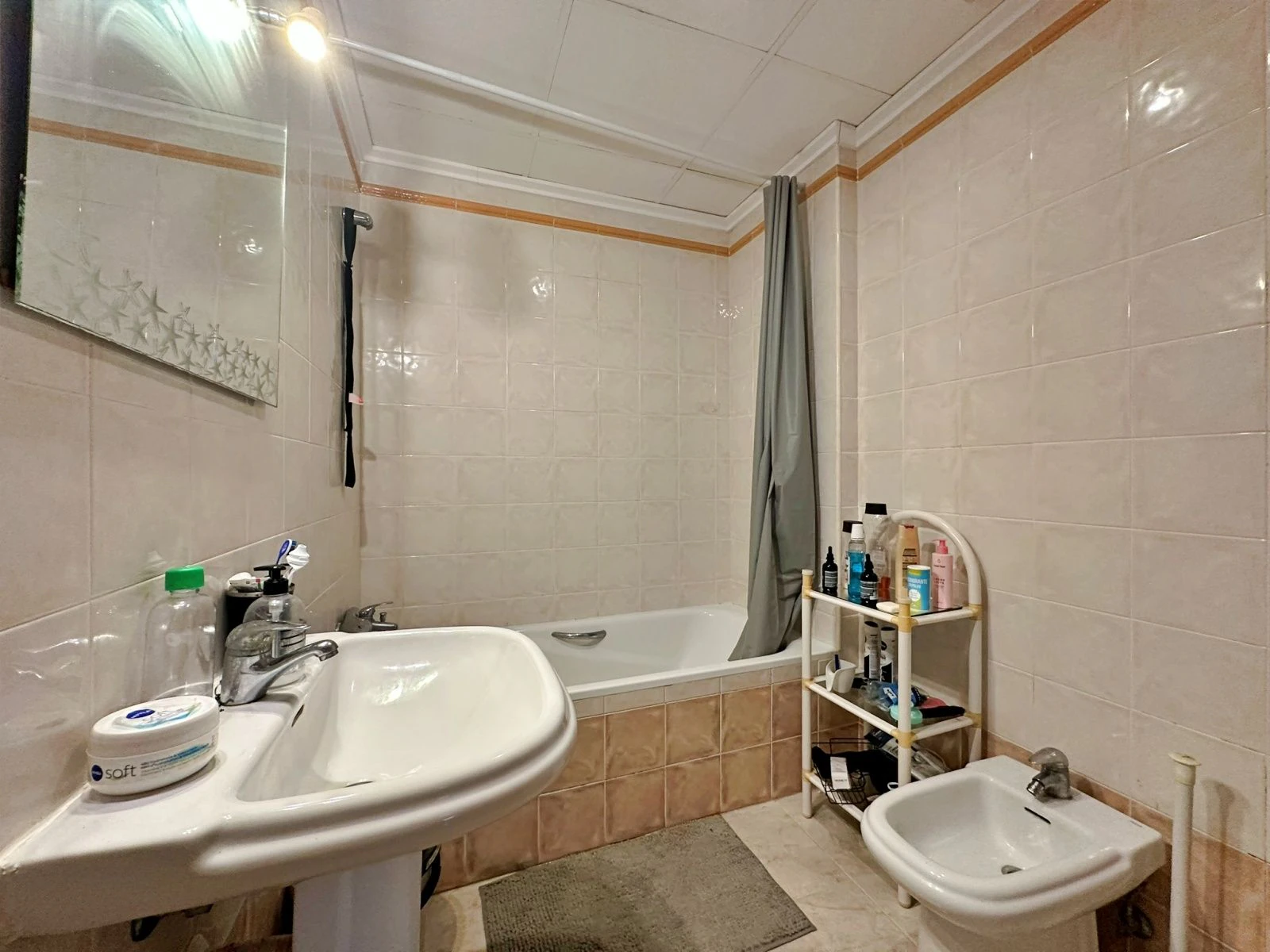 Apartamento con gran terraza en la azotea, garaje y trastero