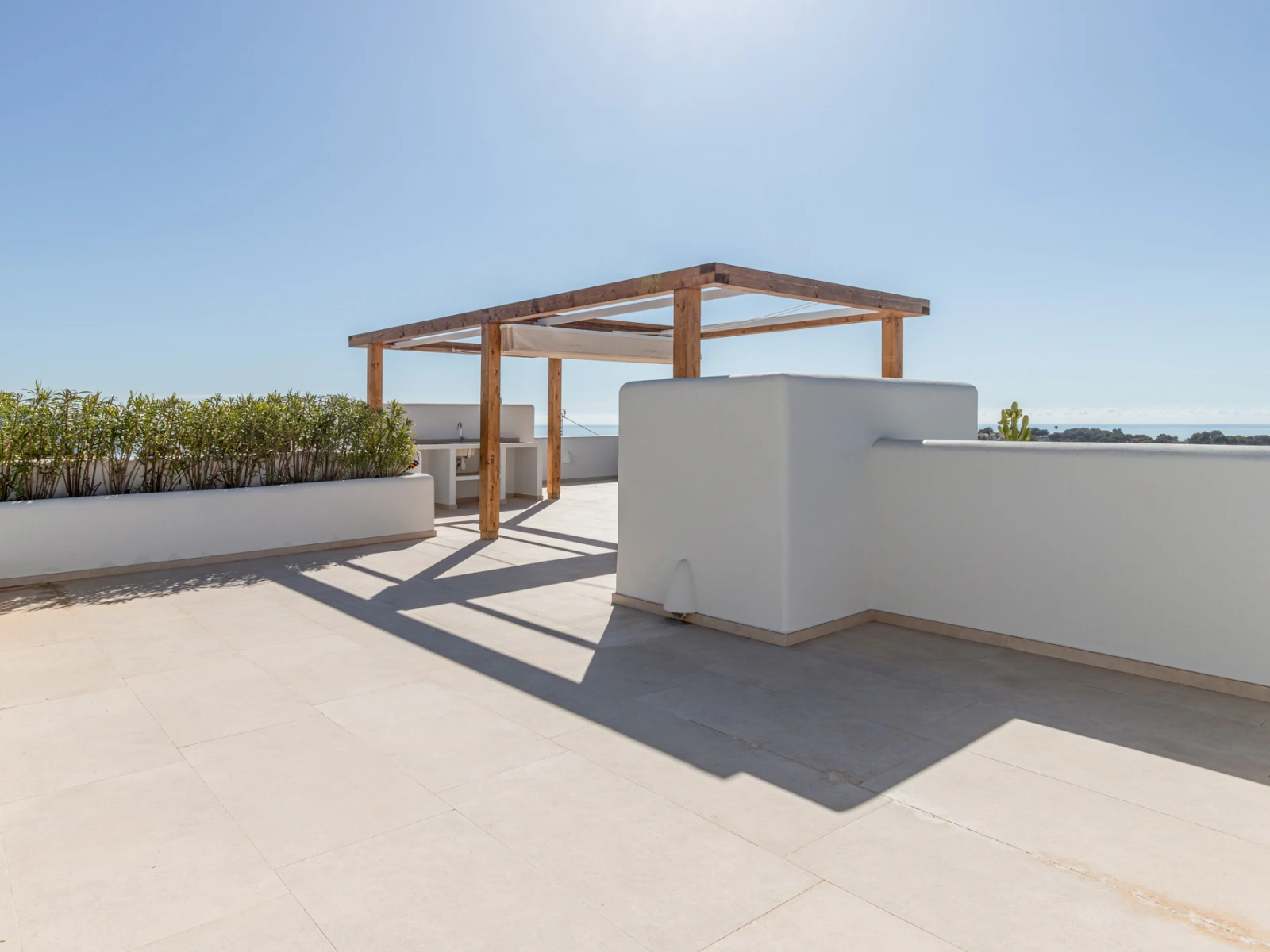 Exclusiva Villa de Lujo Estilo Ibiza a Solo 1 km del Mar en Moraira