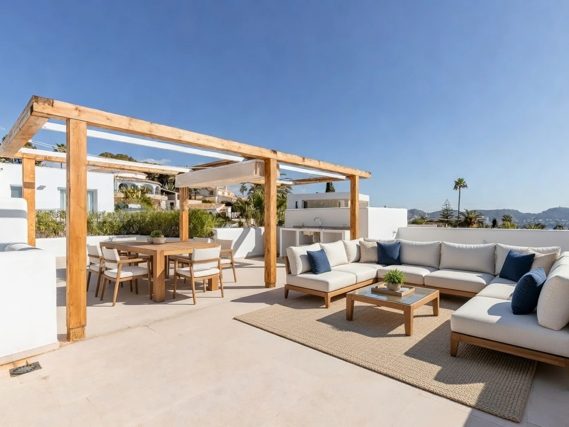 Exclusiva Villa de Lujo Estilo Ibiza a Solo 1 km del Mar en Moraira