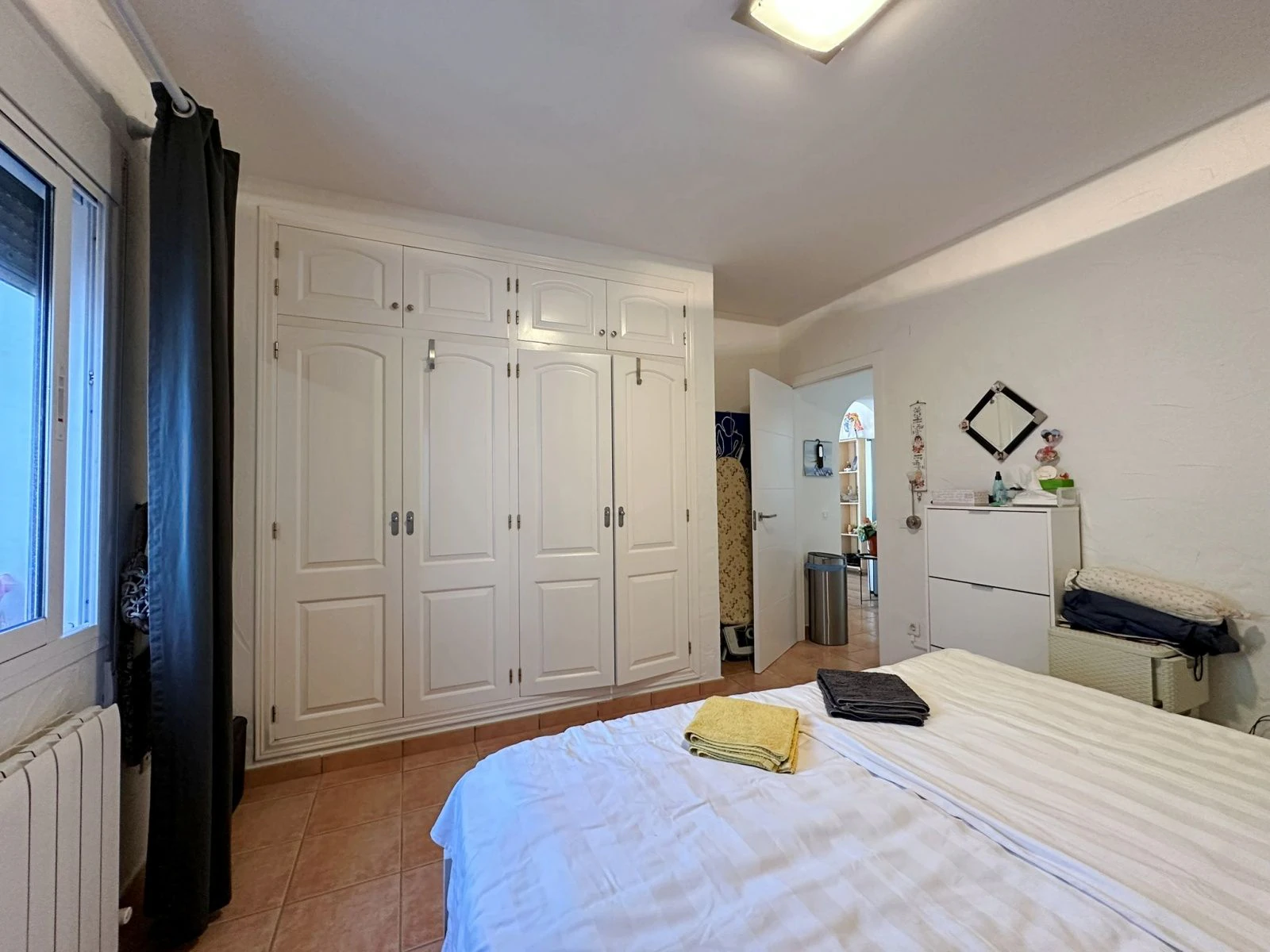 Villa con dos viviendas independientes, bonitas vistas al mar y a un paso de Moraira