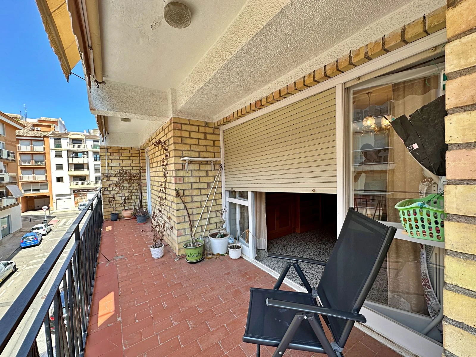 Spacious apartment within walking distance of the town center and the port