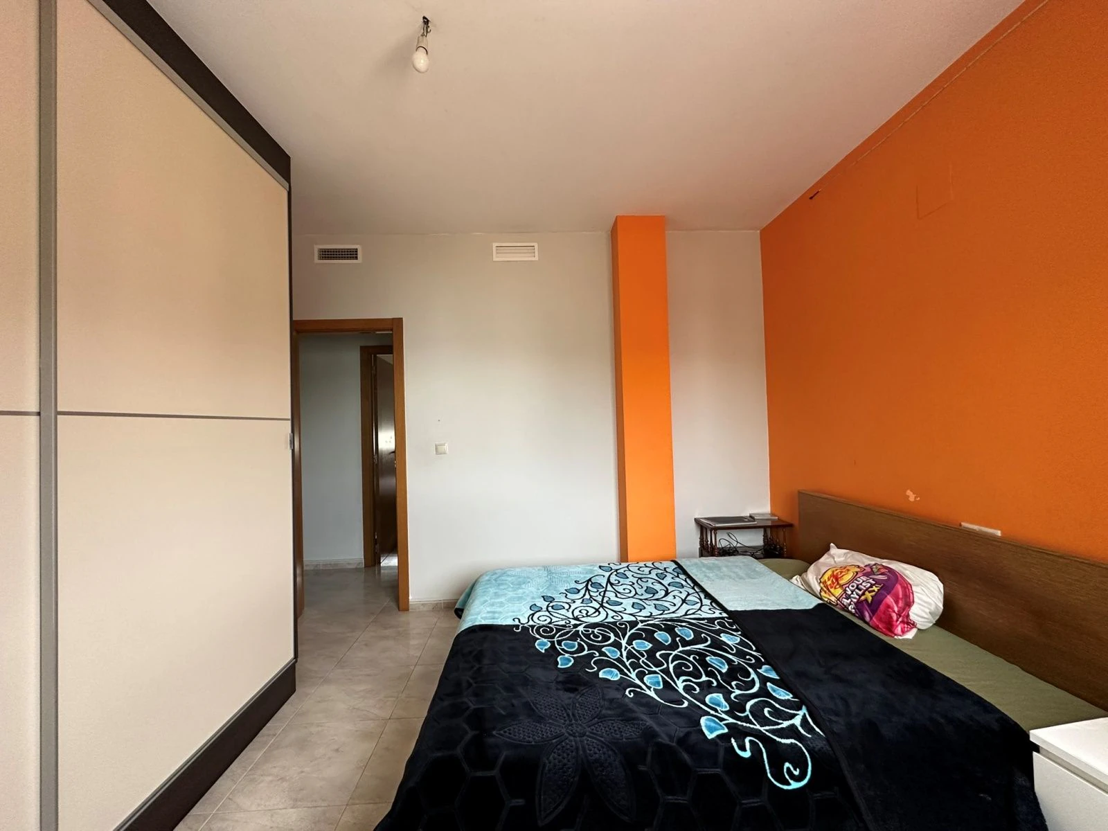 Apartment with large rooftop terrace, garage, and storage room