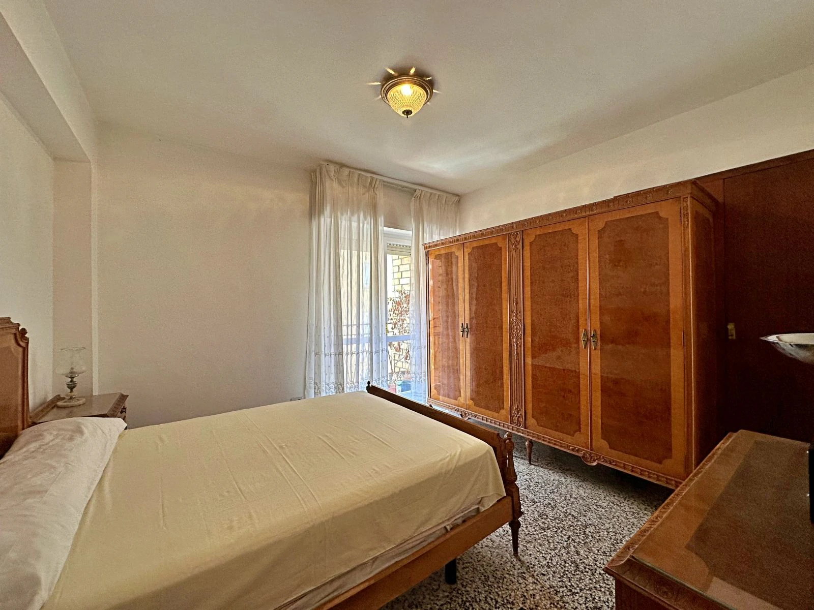 Spacious apartment within walking distance of the town center and the port