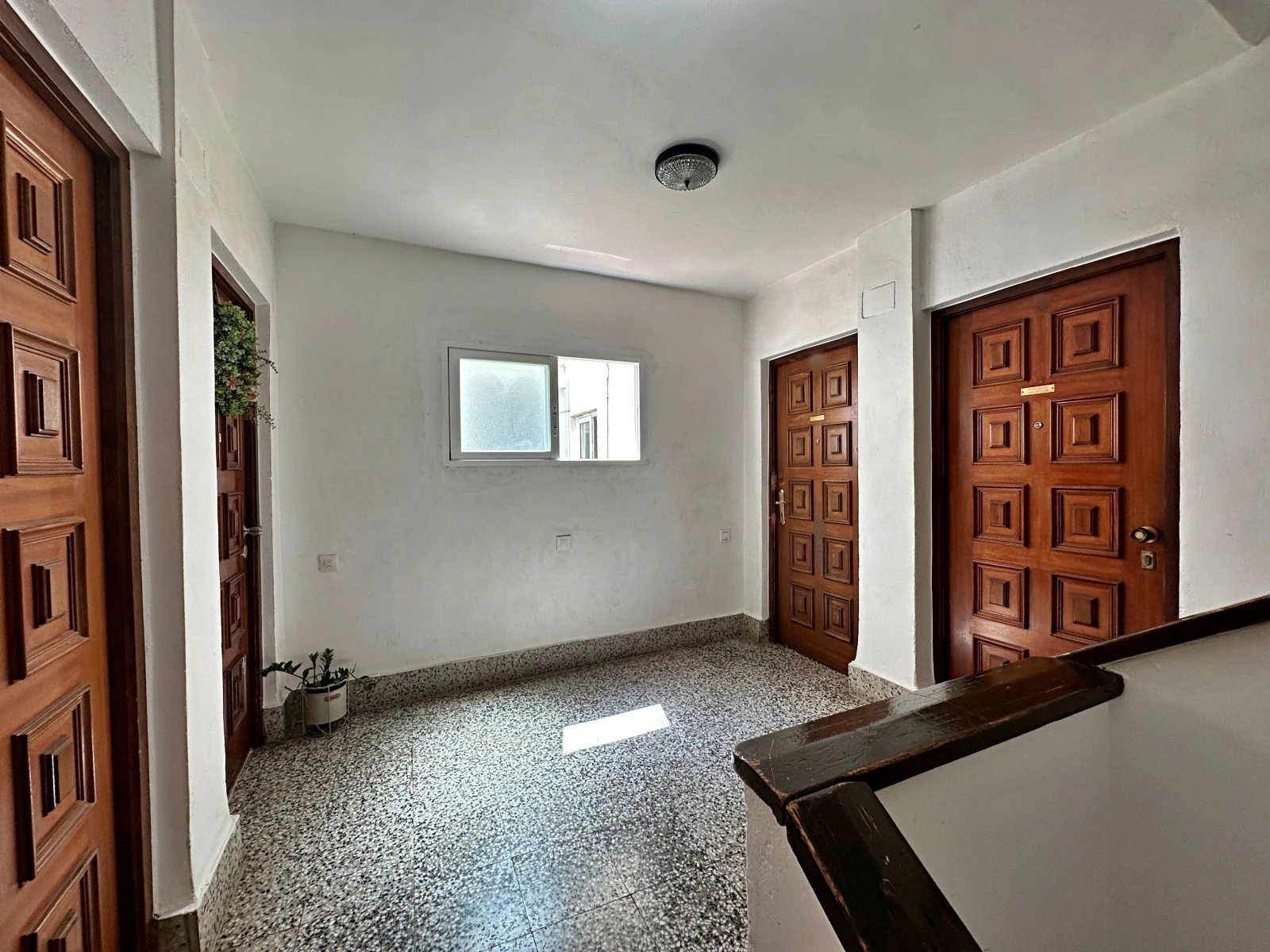 Spacious apartment within walking distance of the town center and the port
