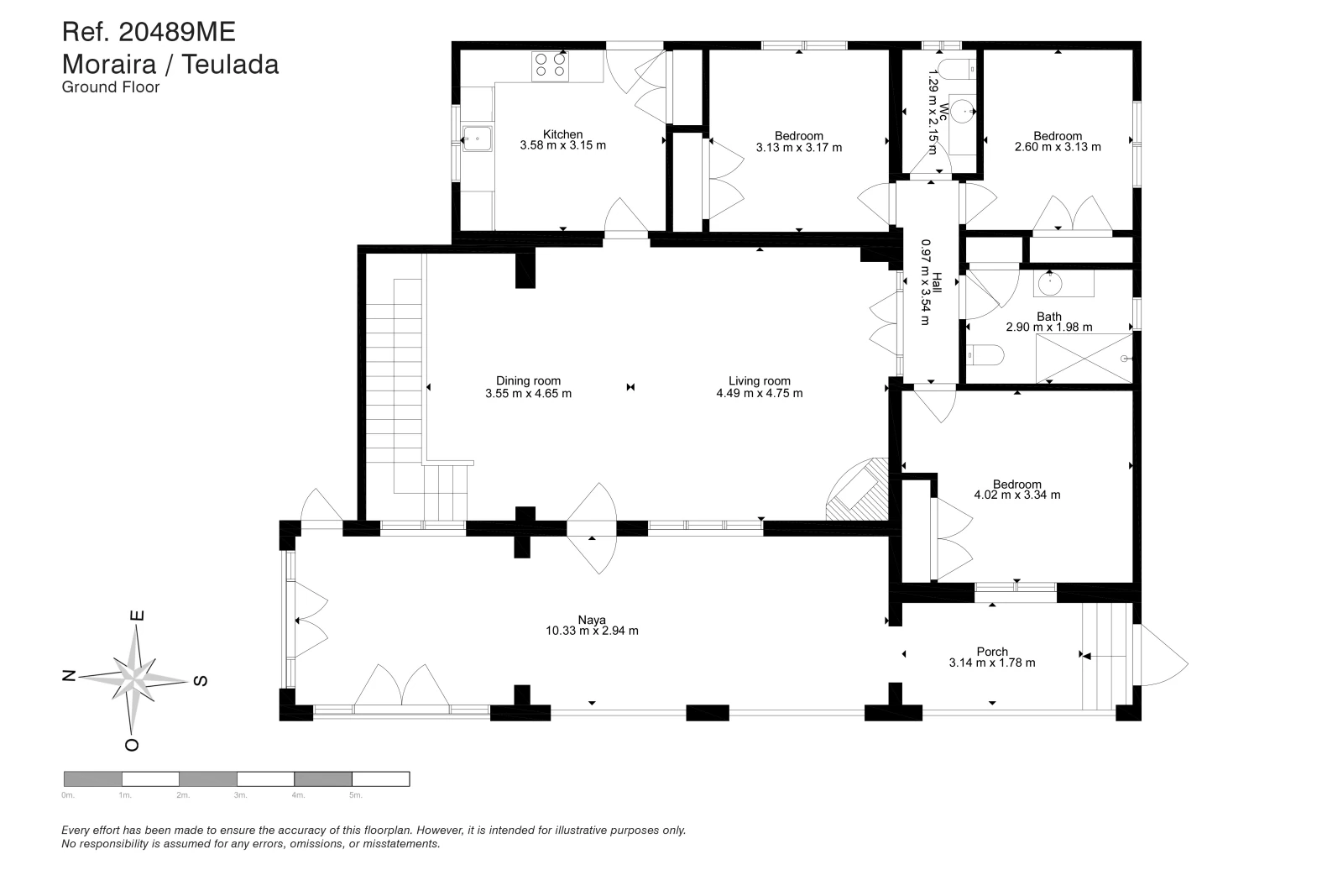 Espaciosa villa con 7 dormitorios, a un paso del centro de Moraira